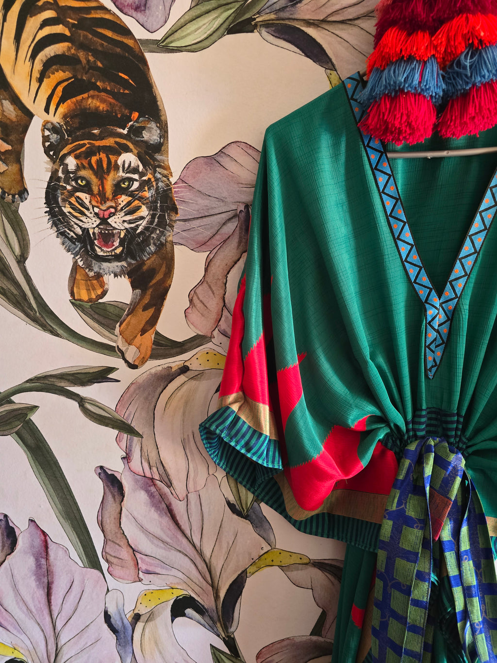 The SHORT KAFTAN