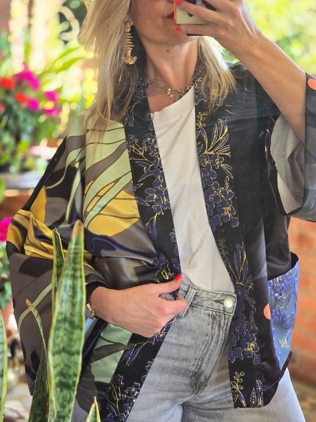 The SATIN JUNGLE VAGABOND