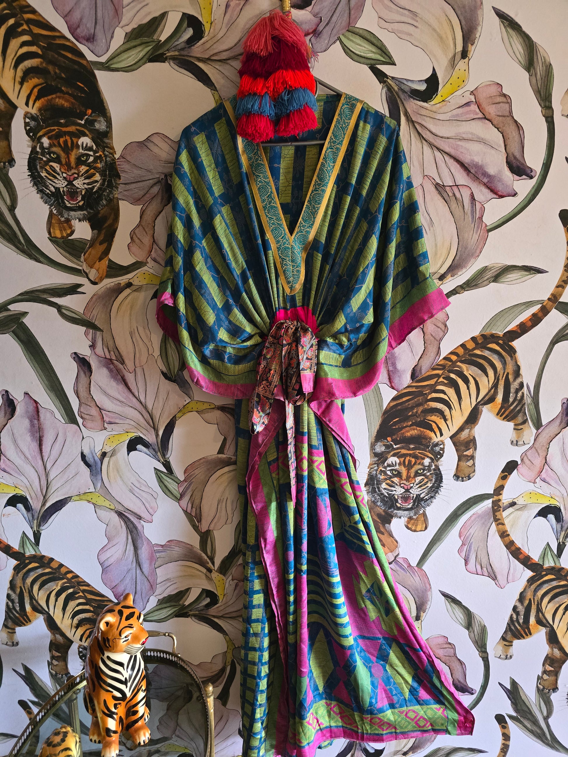 The LONG KAFTAN