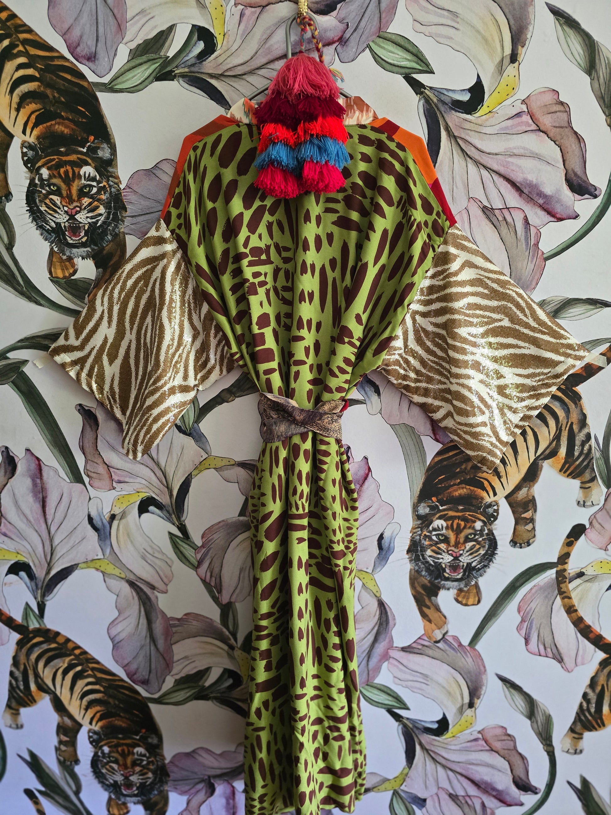 The MANGO GROOVE KIMONO