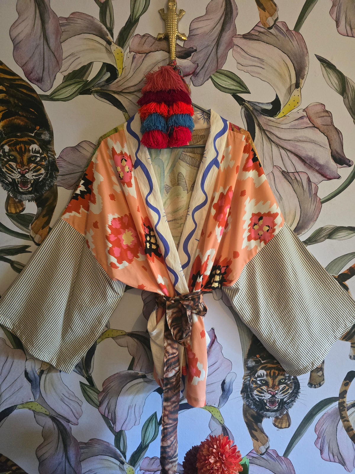 The ARTY CROPPED KIMONO STYLE #2
