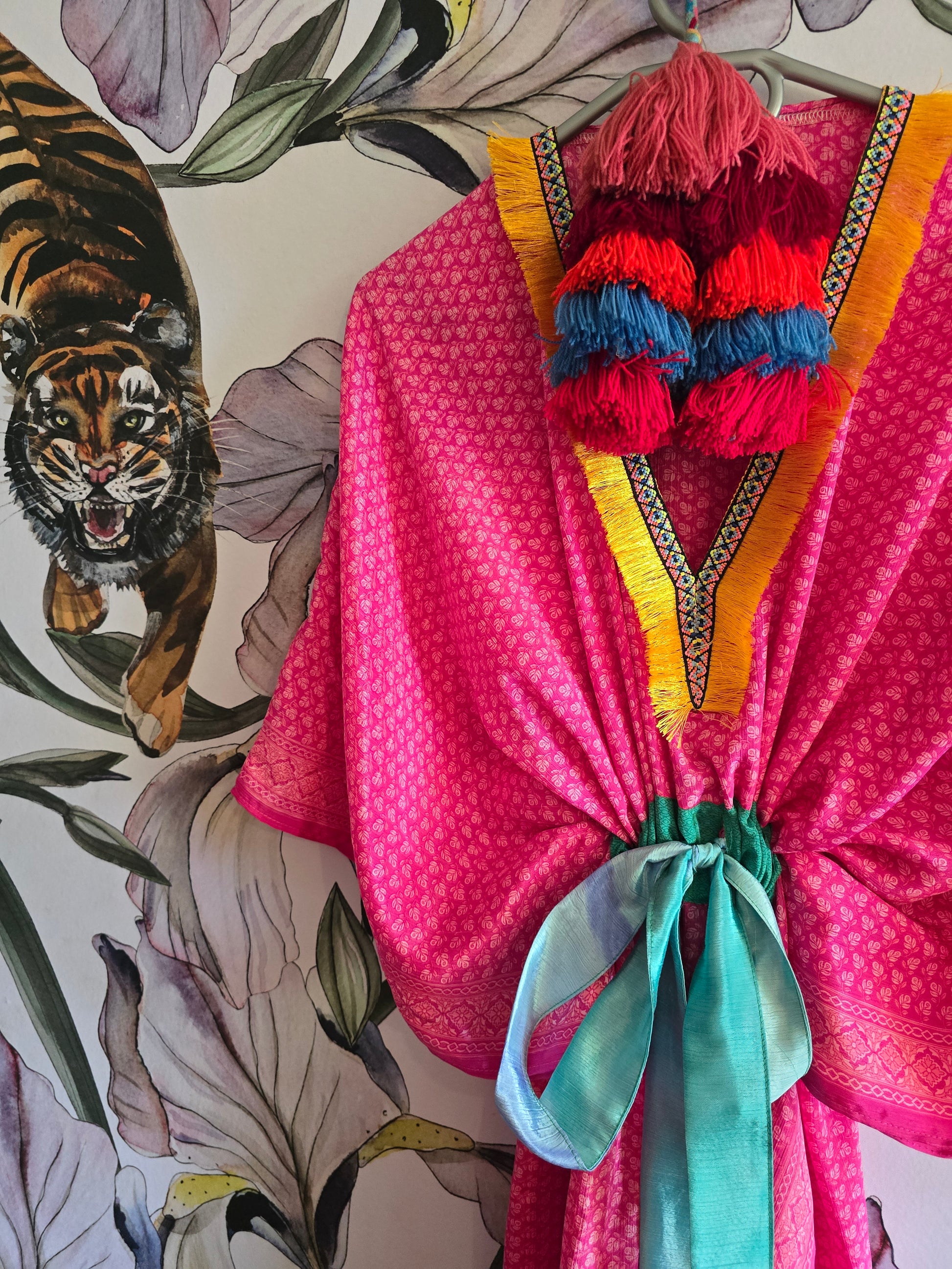 The SHORT KAFTAN