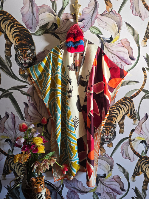 The JAPANDI JUNGLE KIMONO WITH ORANGE BACK