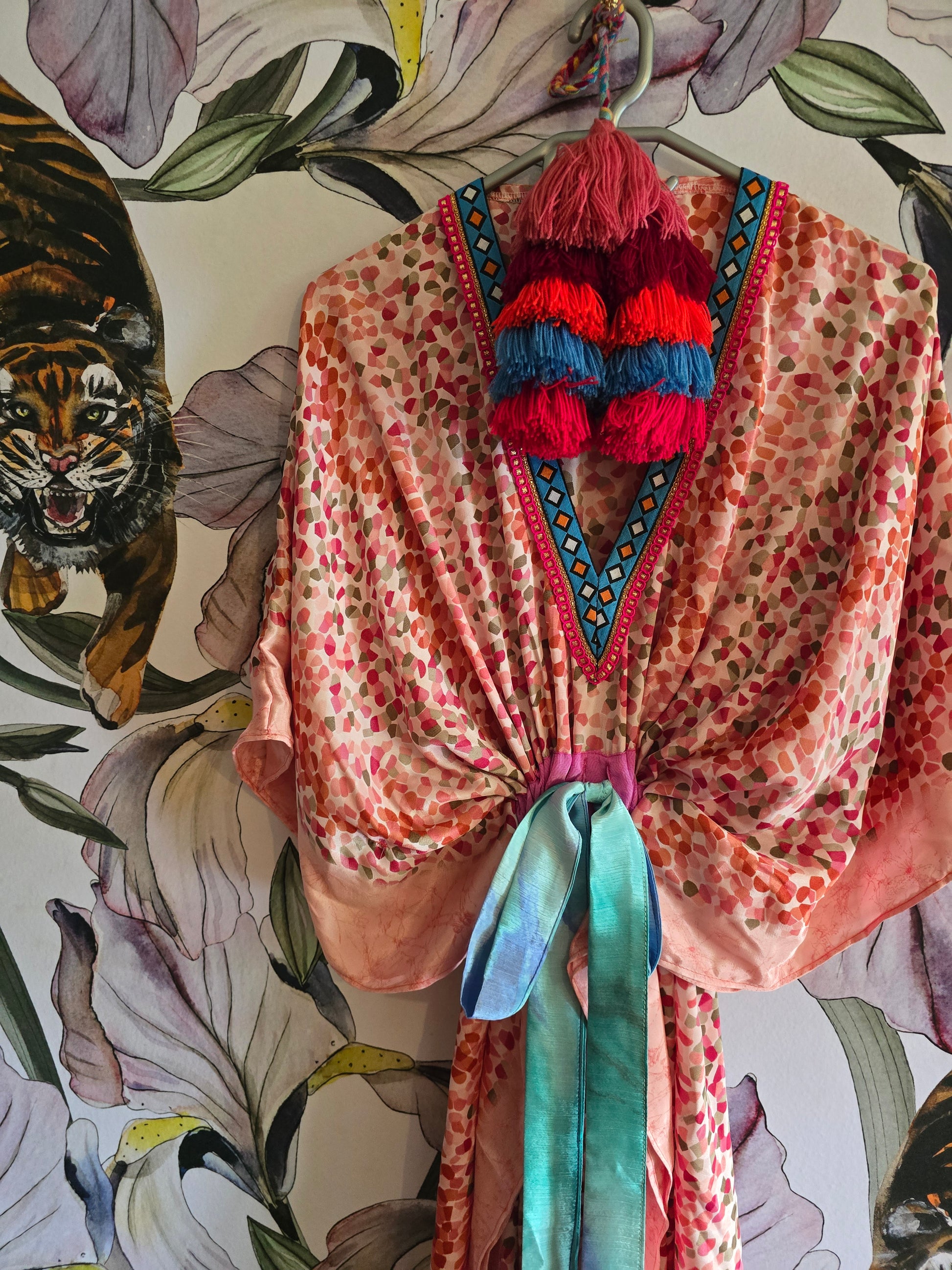 The SHORT KAFTAN