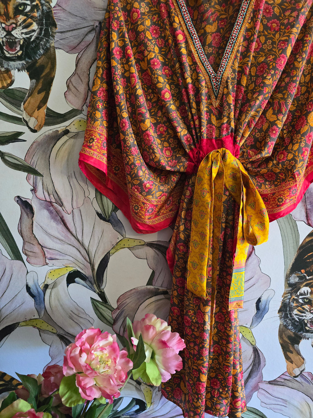 The SHORT KAFTAN