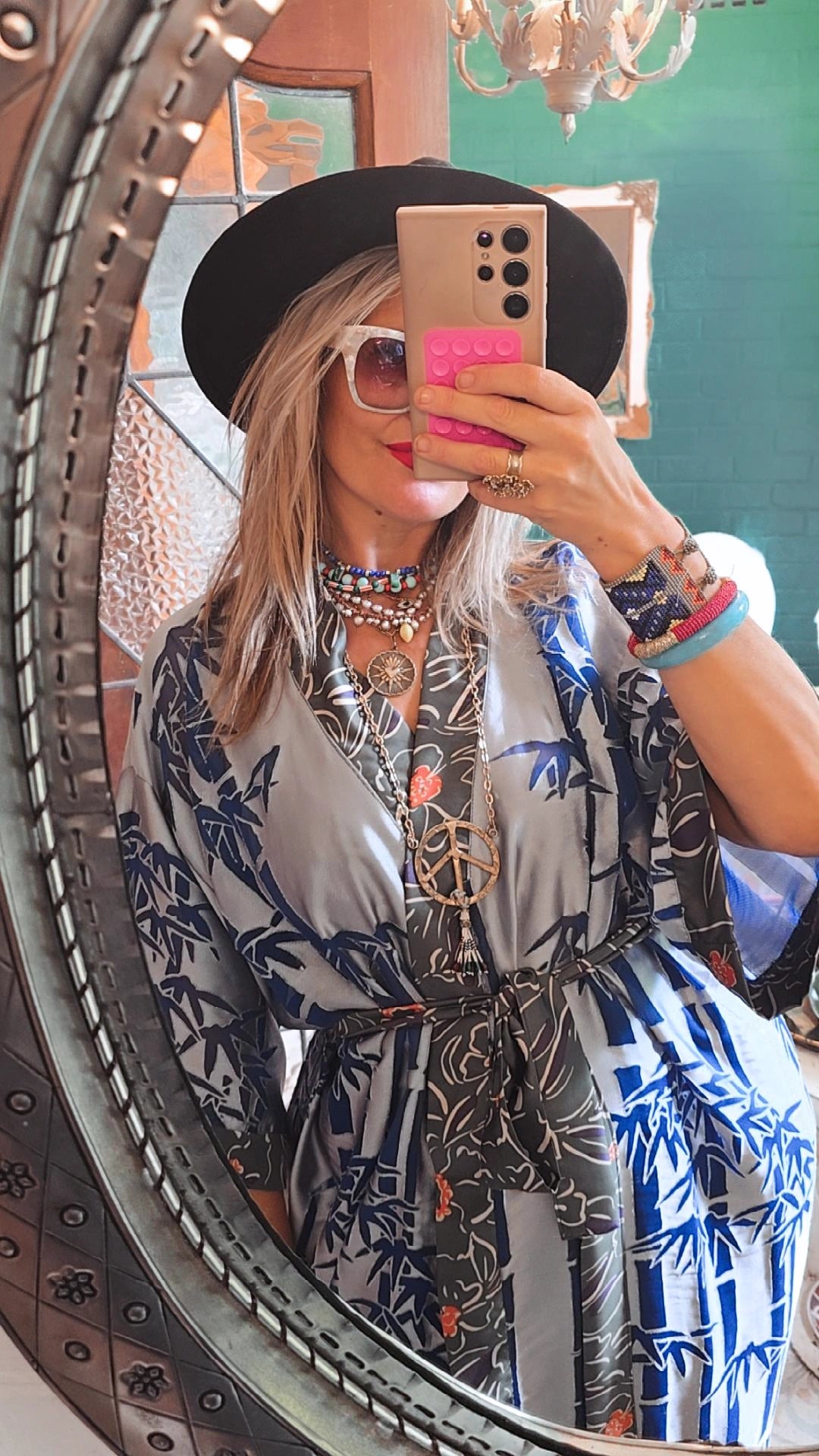 The BAMBOO WHITE LOTUS KIMONO IN SILK
