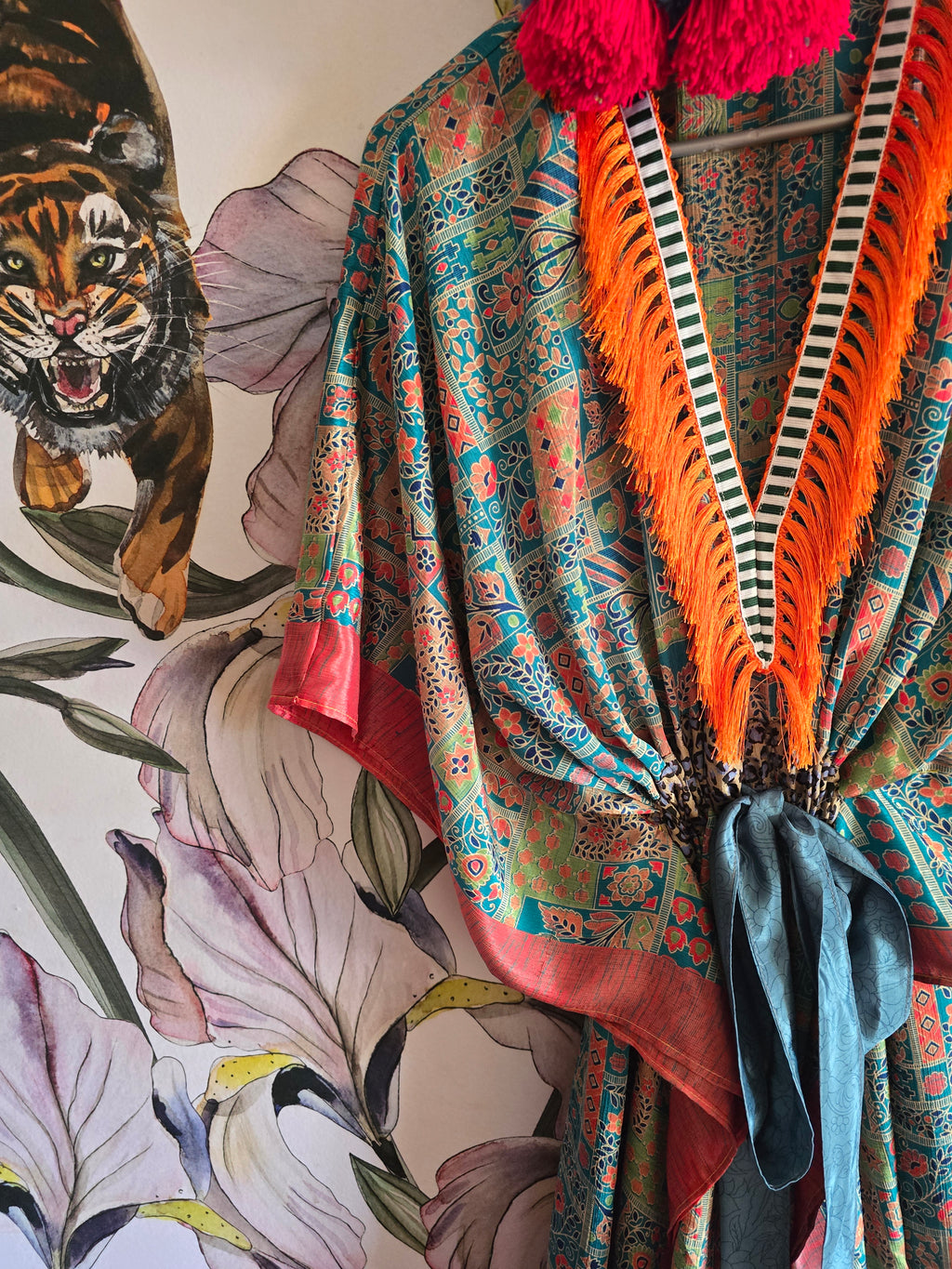 The SHORT KAFTAN
