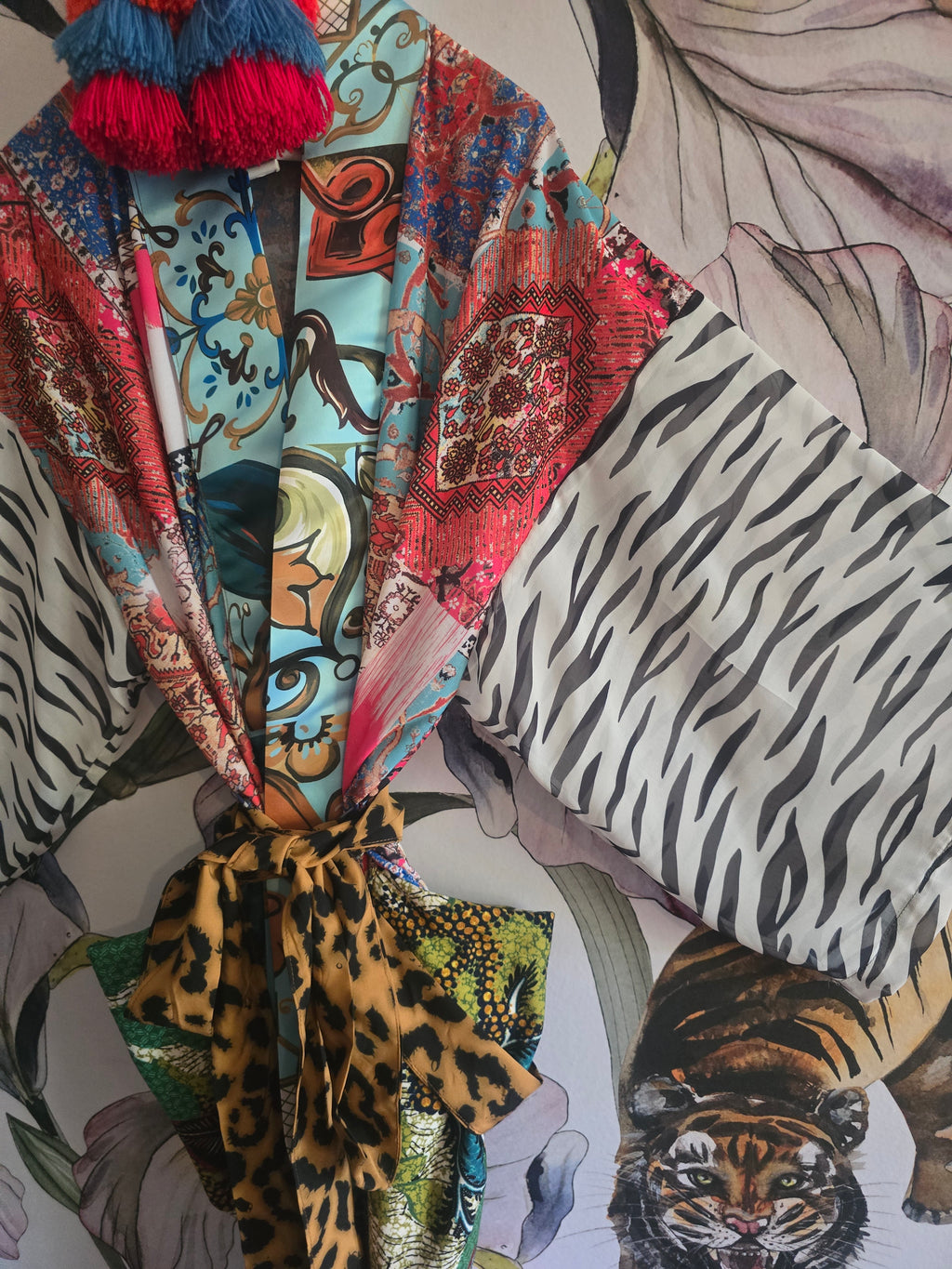 The JUNGLE & PAISLY KIMONO WITH ZEBRA SLEEVE #4