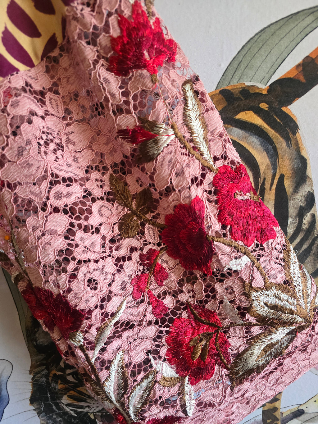 The DANCING WITH THE SWANS CROPPED KIMONO