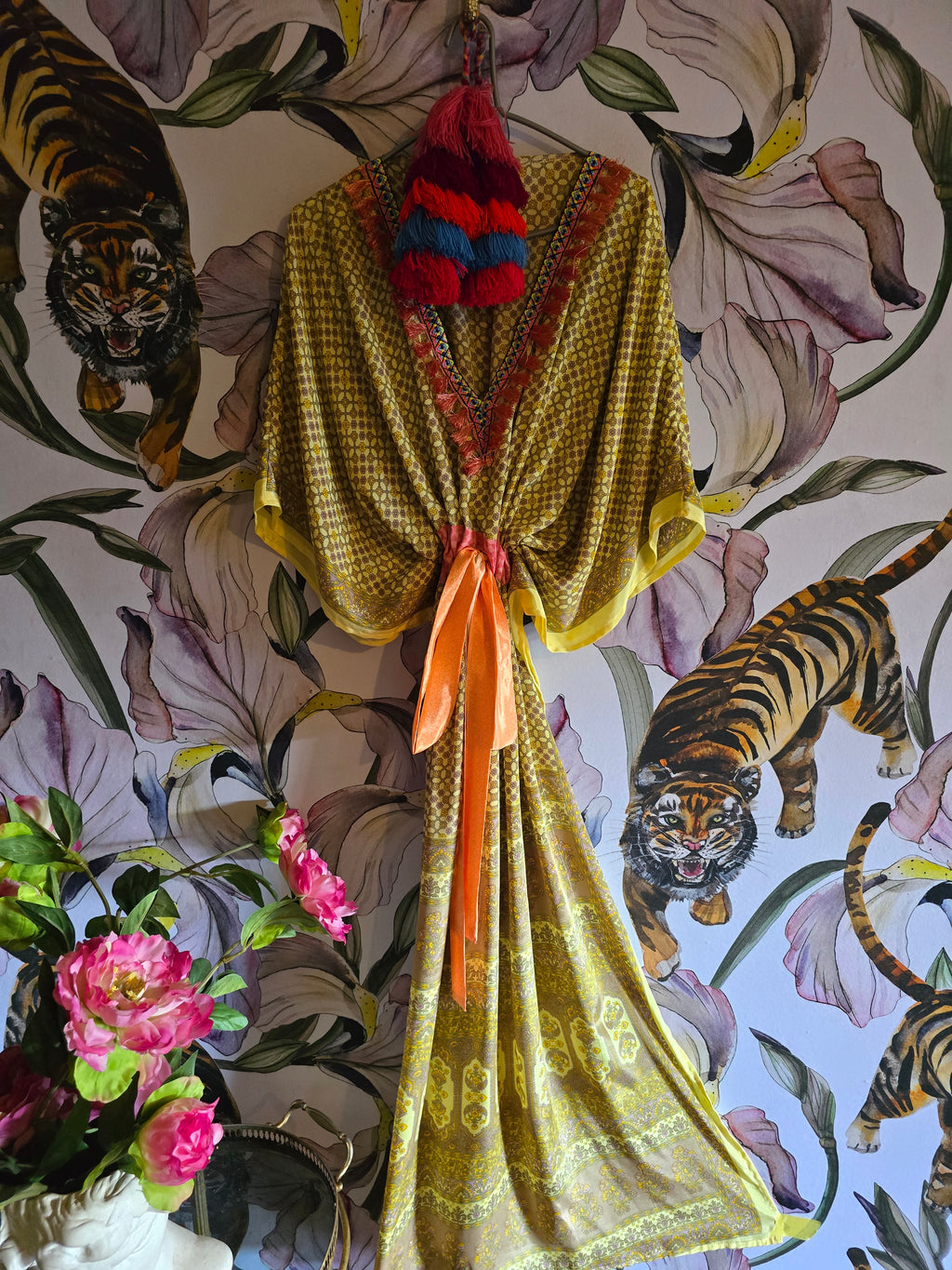 The LONG KAFTAN