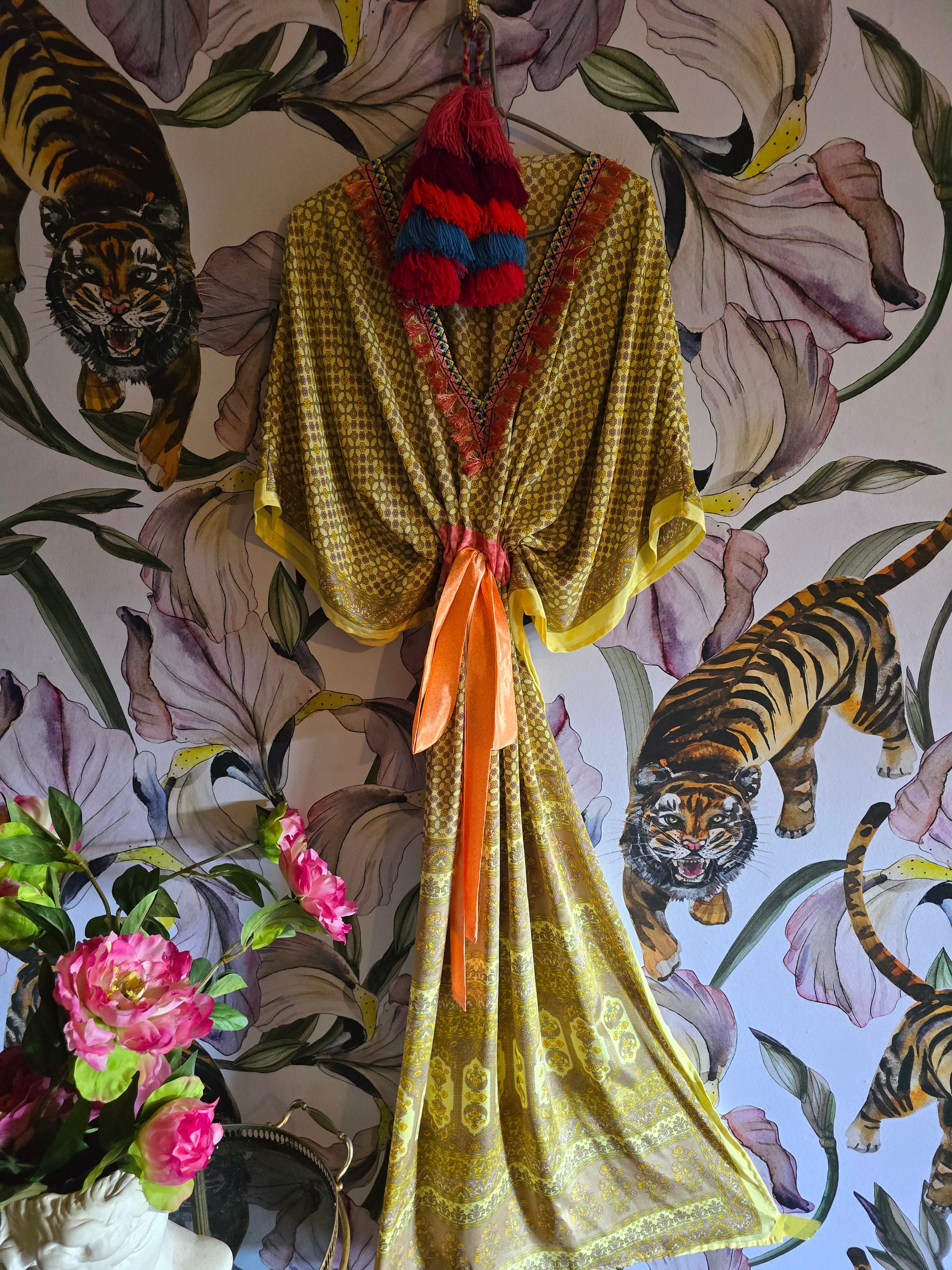 The LONG KAFTAN