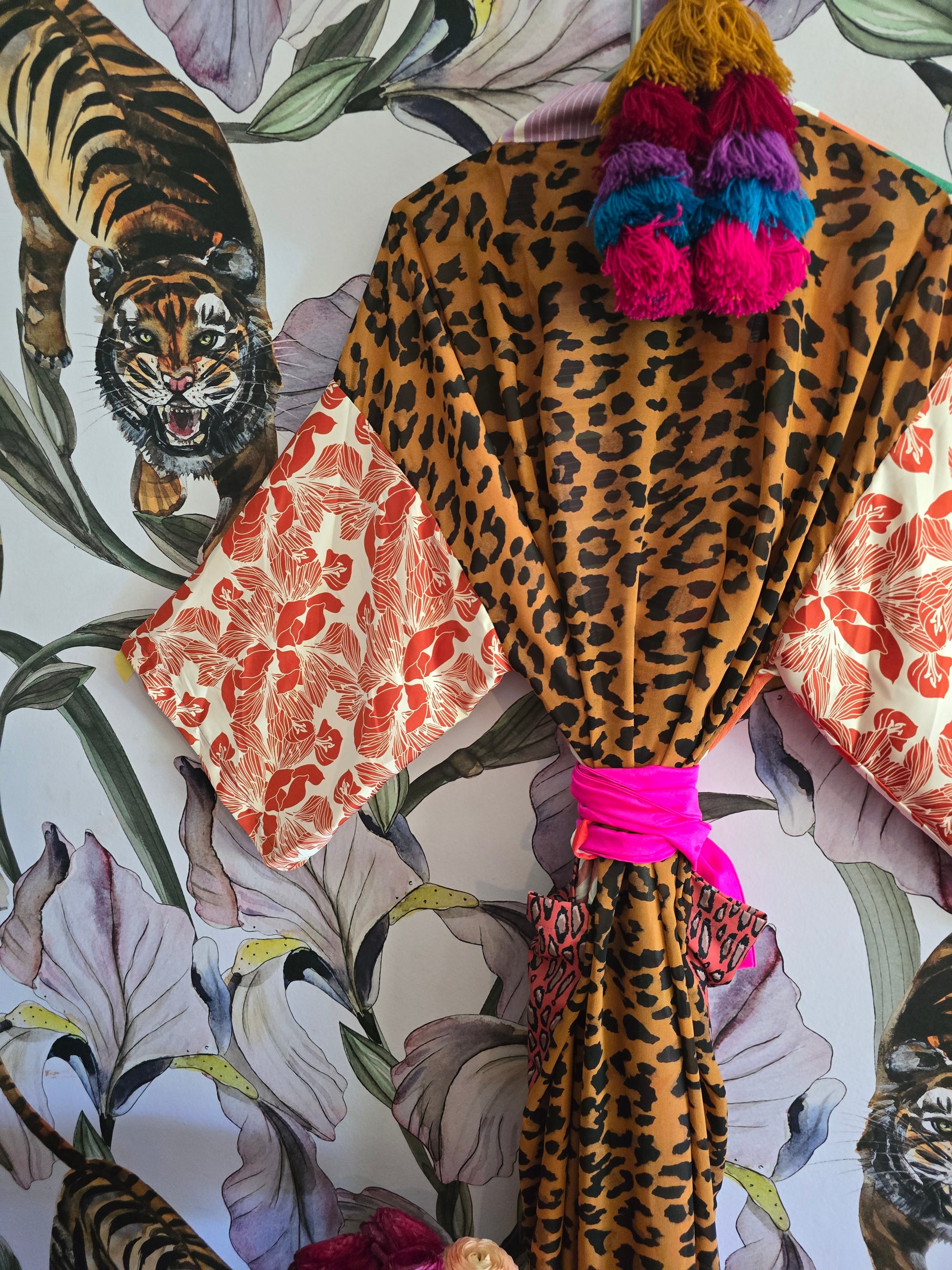 The MIAMI SUNRISE KIMONO