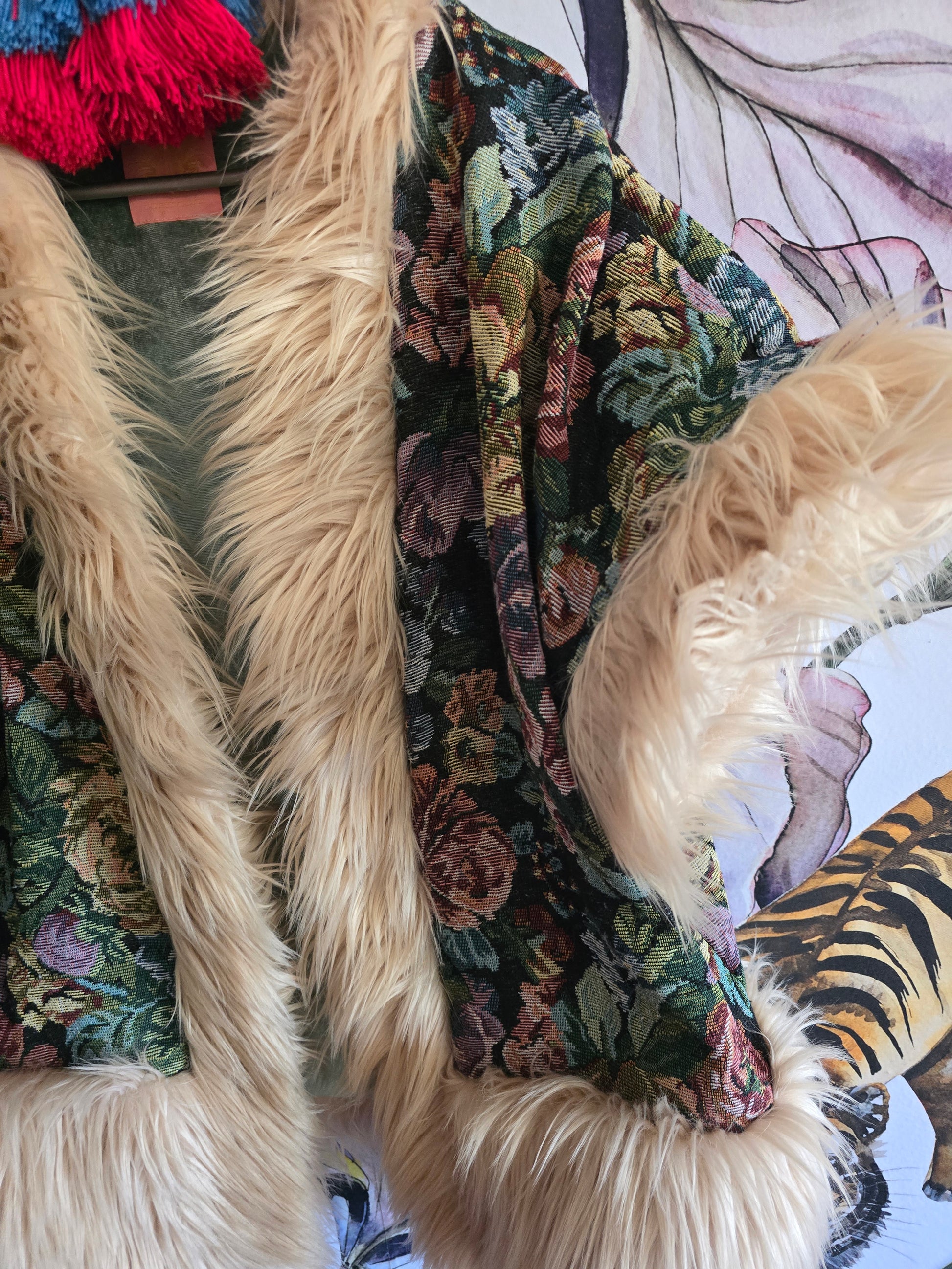 The TAPESTRY & VELVET MARIE~ANTOINETTE GILET