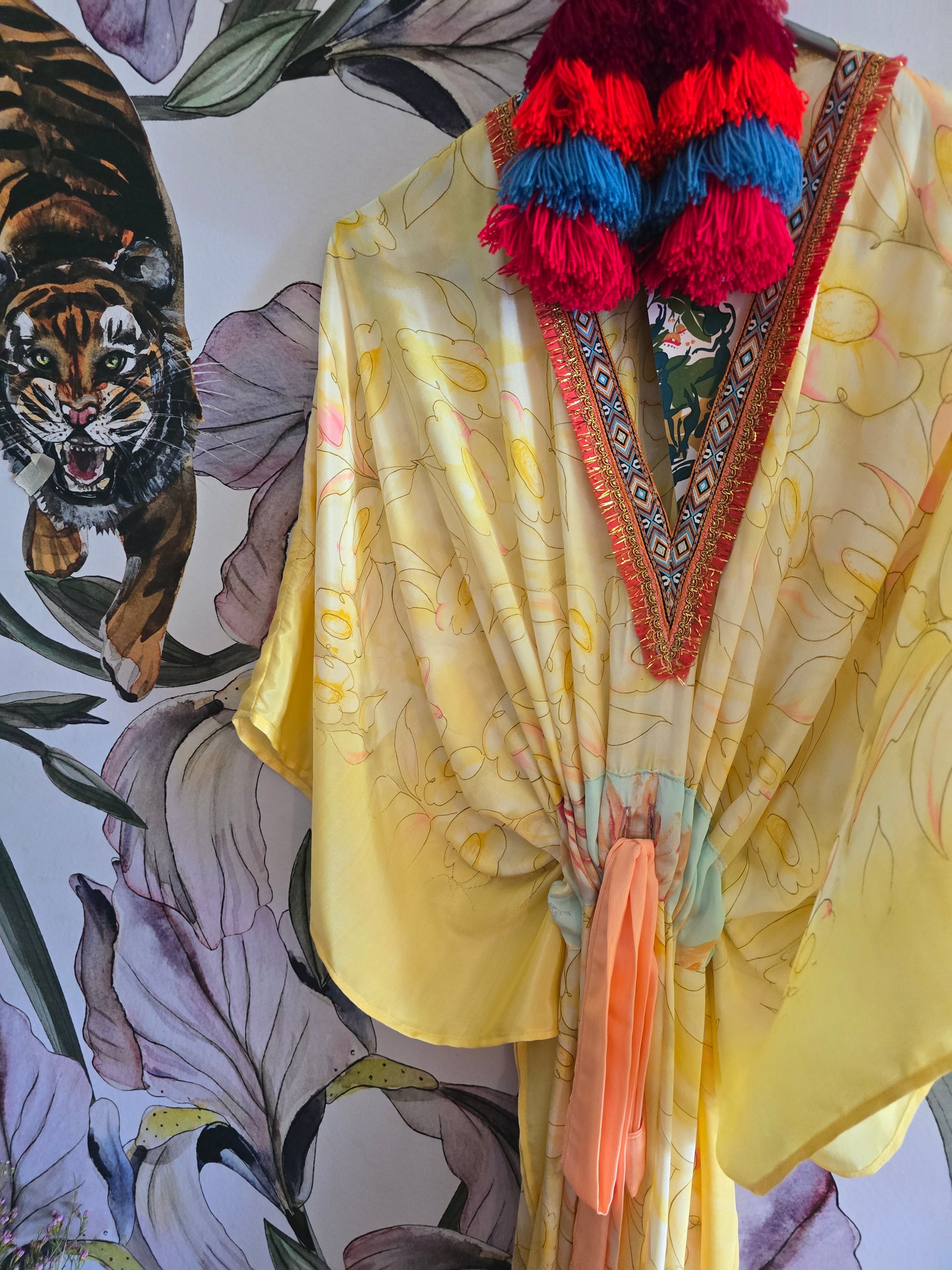 The SHORT KAFTAN