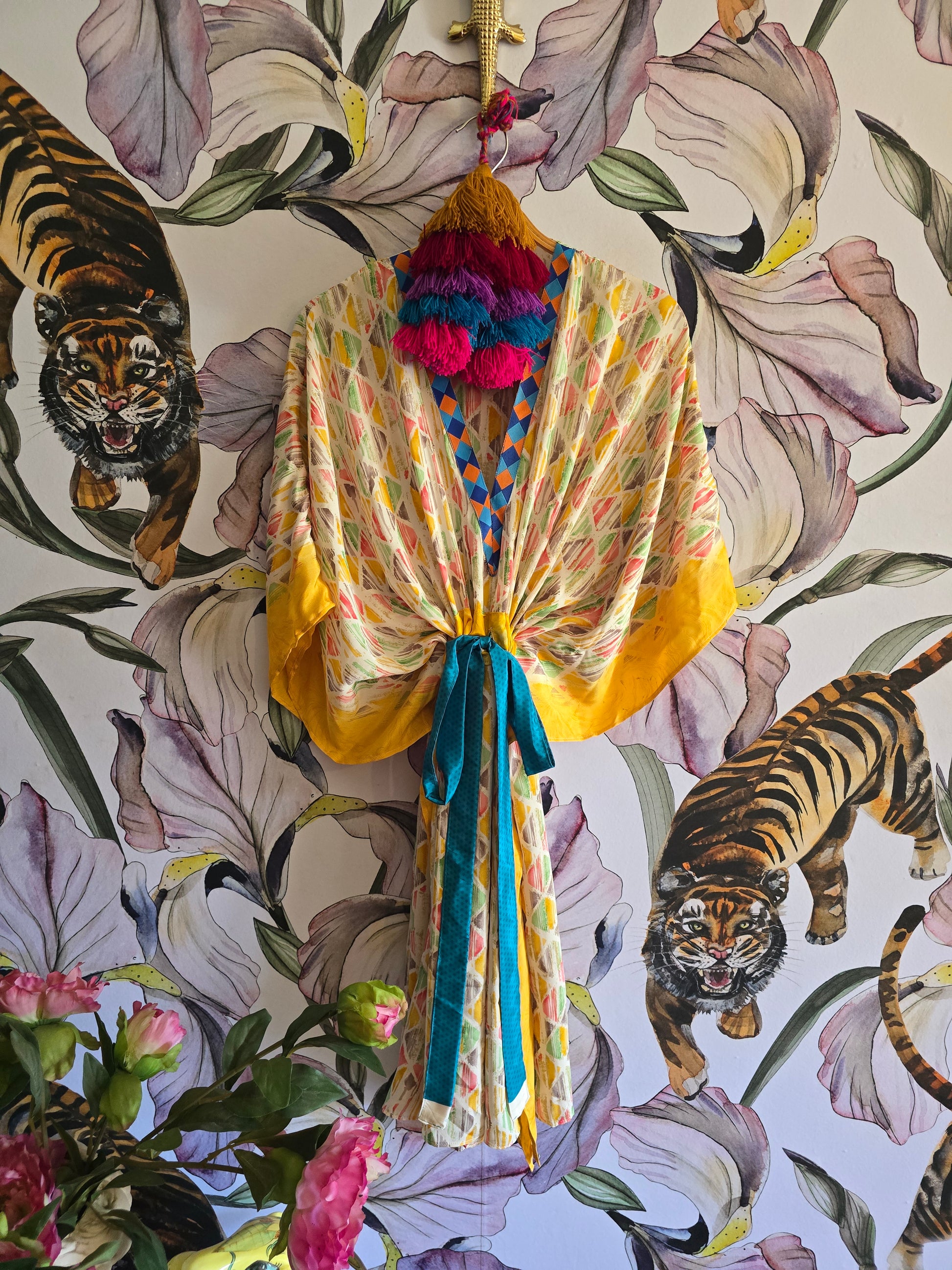The SHORT KAFTAN