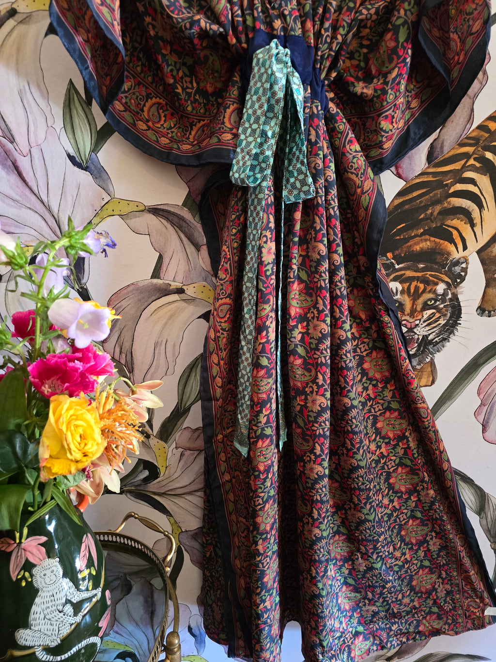 The LONG KAFTAN