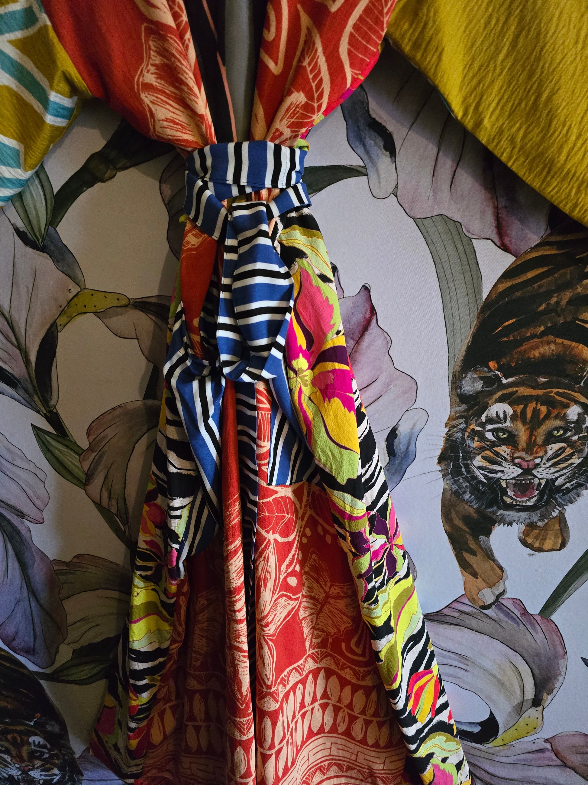The DELICIOUS MONSTER & TROPICAL ZEBRA