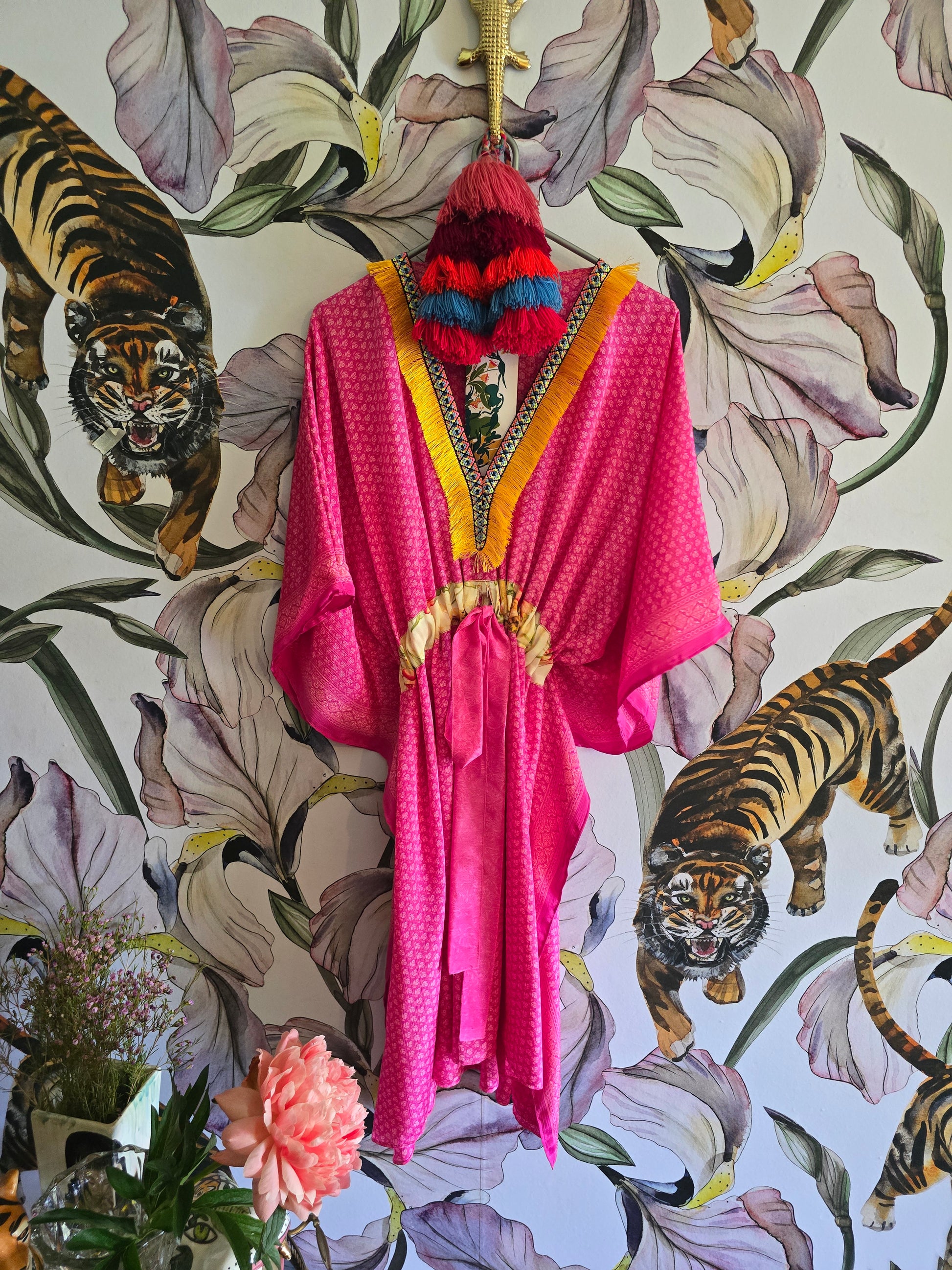 The SHORT KAFTAN