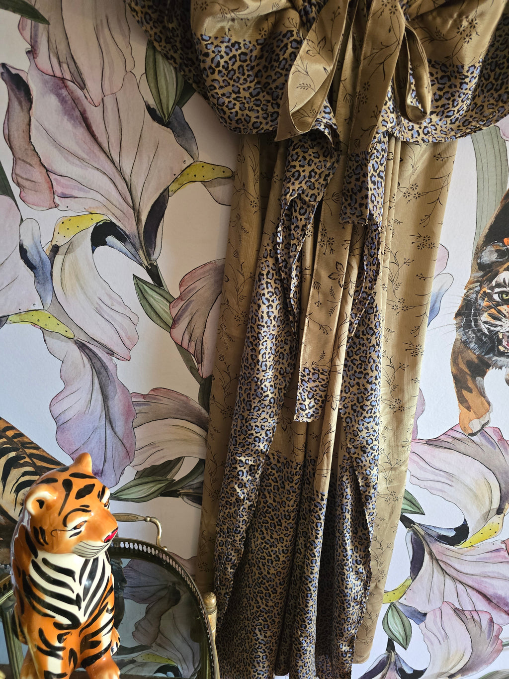 The LONG KAFTAN