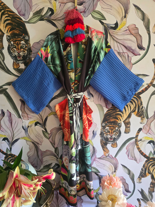 The JUNGLE & PLEATED CHIFFON KIMONO #6