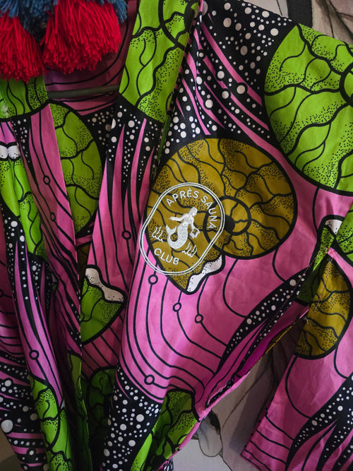 The APRÈ SAUNA SPRING KIMONO
