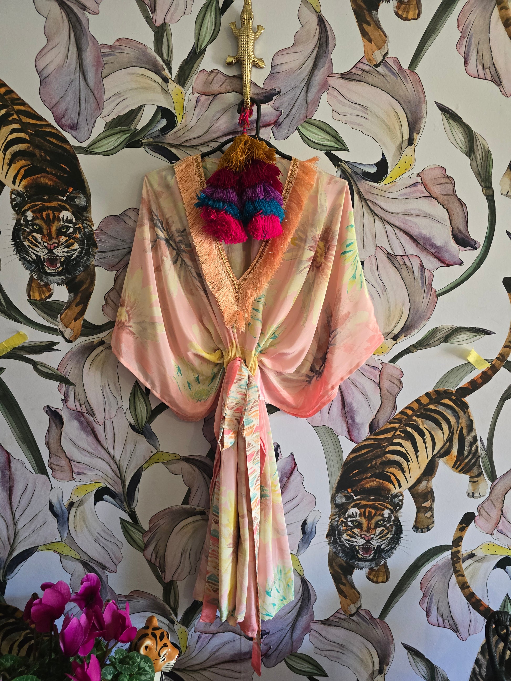 The SHORT KAFTAN