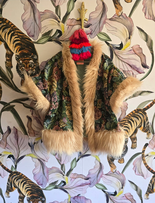 The TAPESTRY & VELVET MARIE~ANTOINETTE GILET