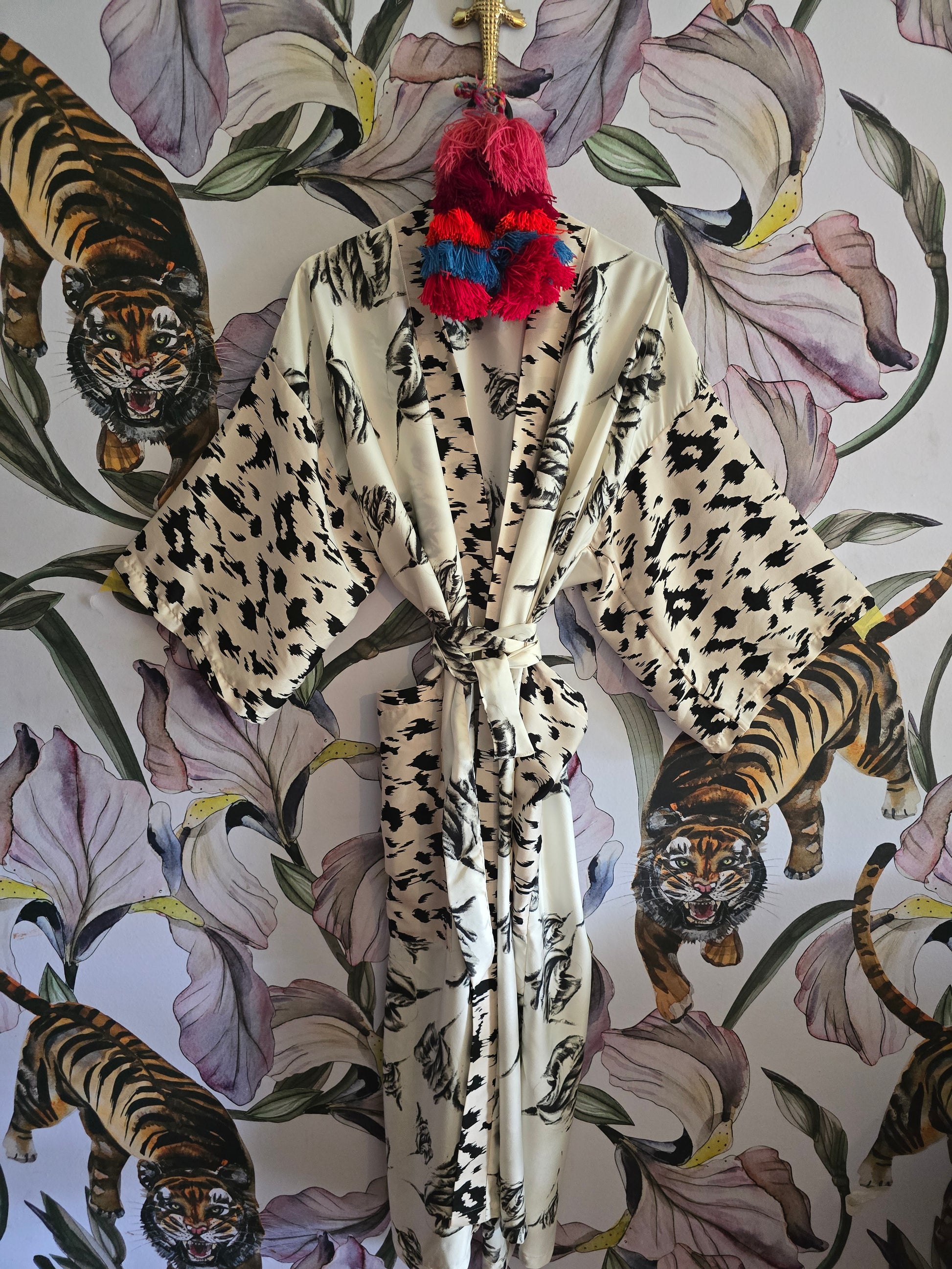 The SAFARI KIMONO