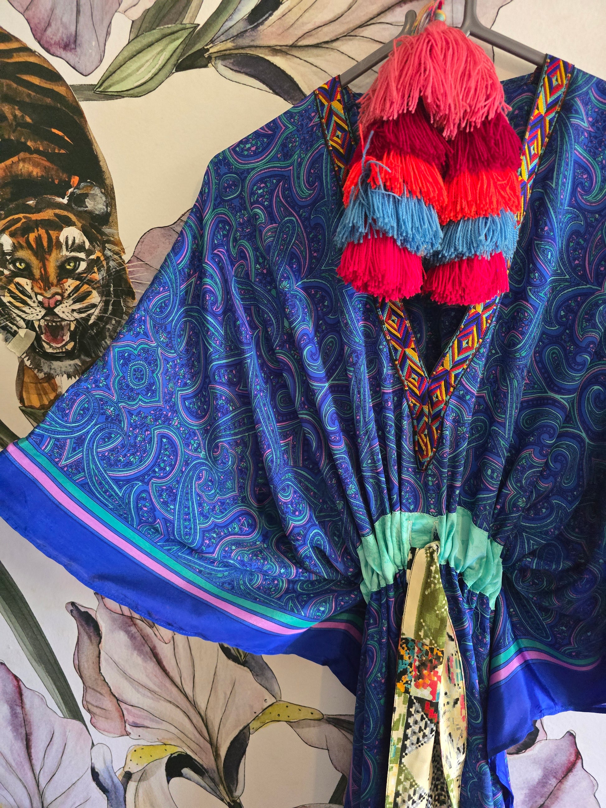 The SHORT KAFTAN