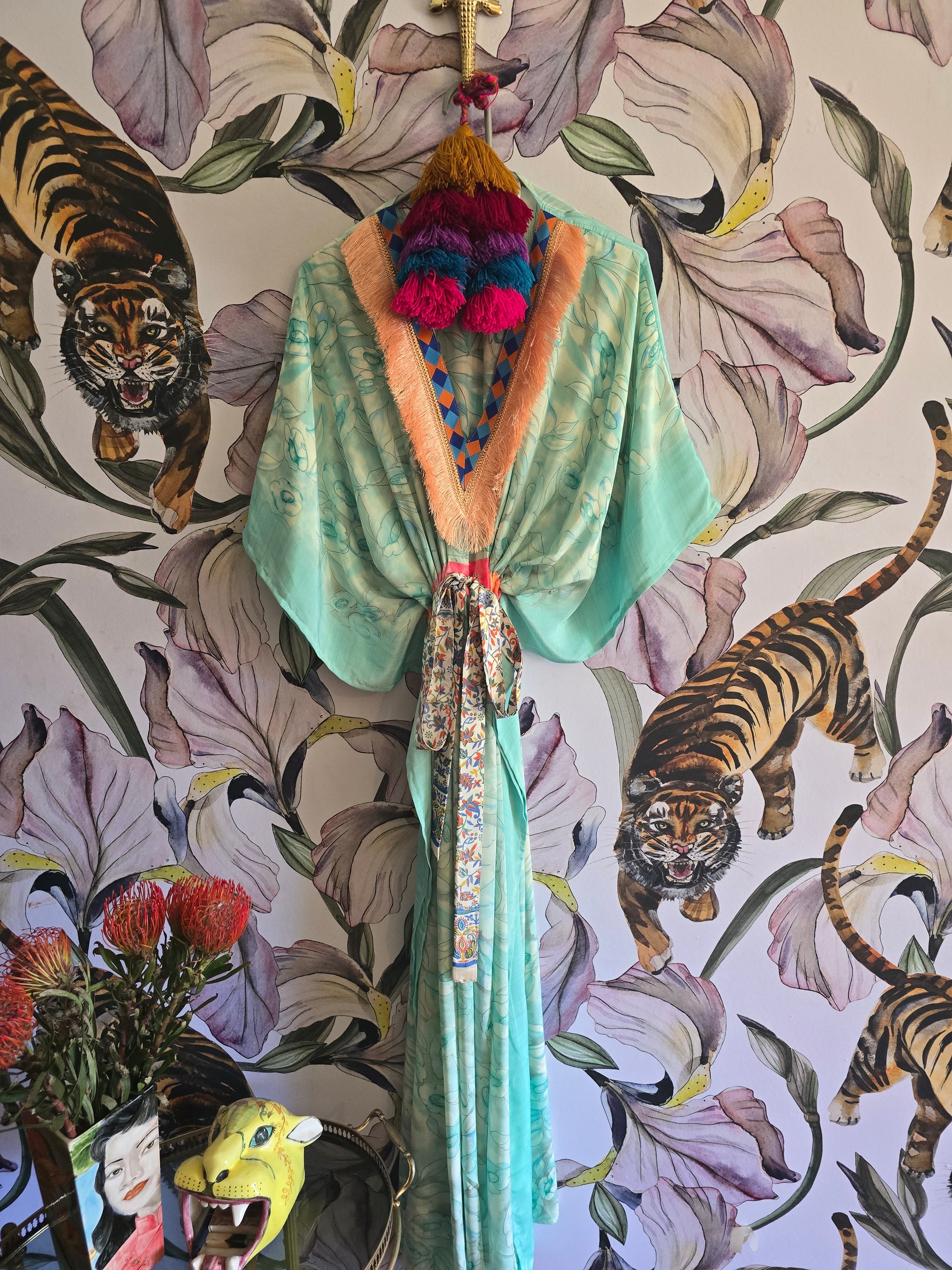 The LONG KAFTAN