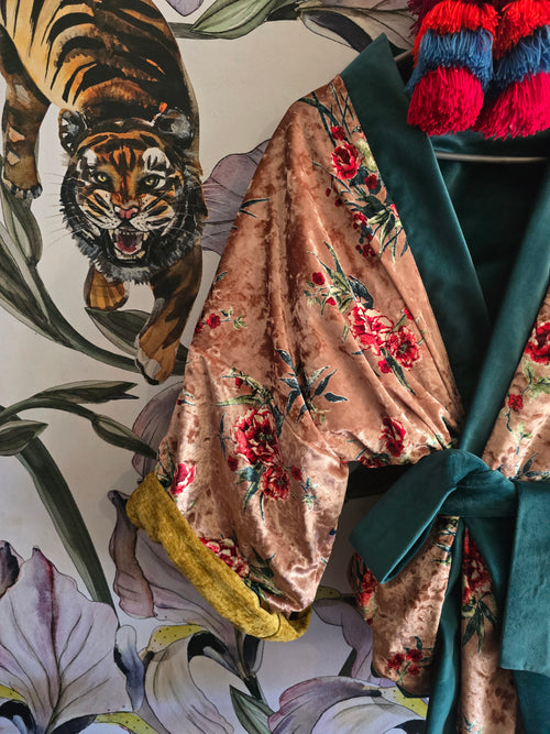 The ORIENTAL PINK WITH BLOSSOMS REVERSIBLE VELVET CROPPED KIMONO JACKET