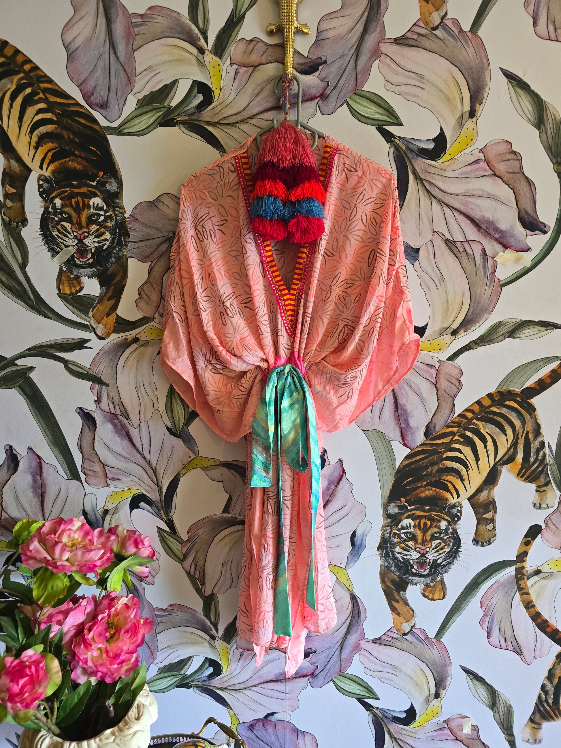 The SHORT KAFTAN