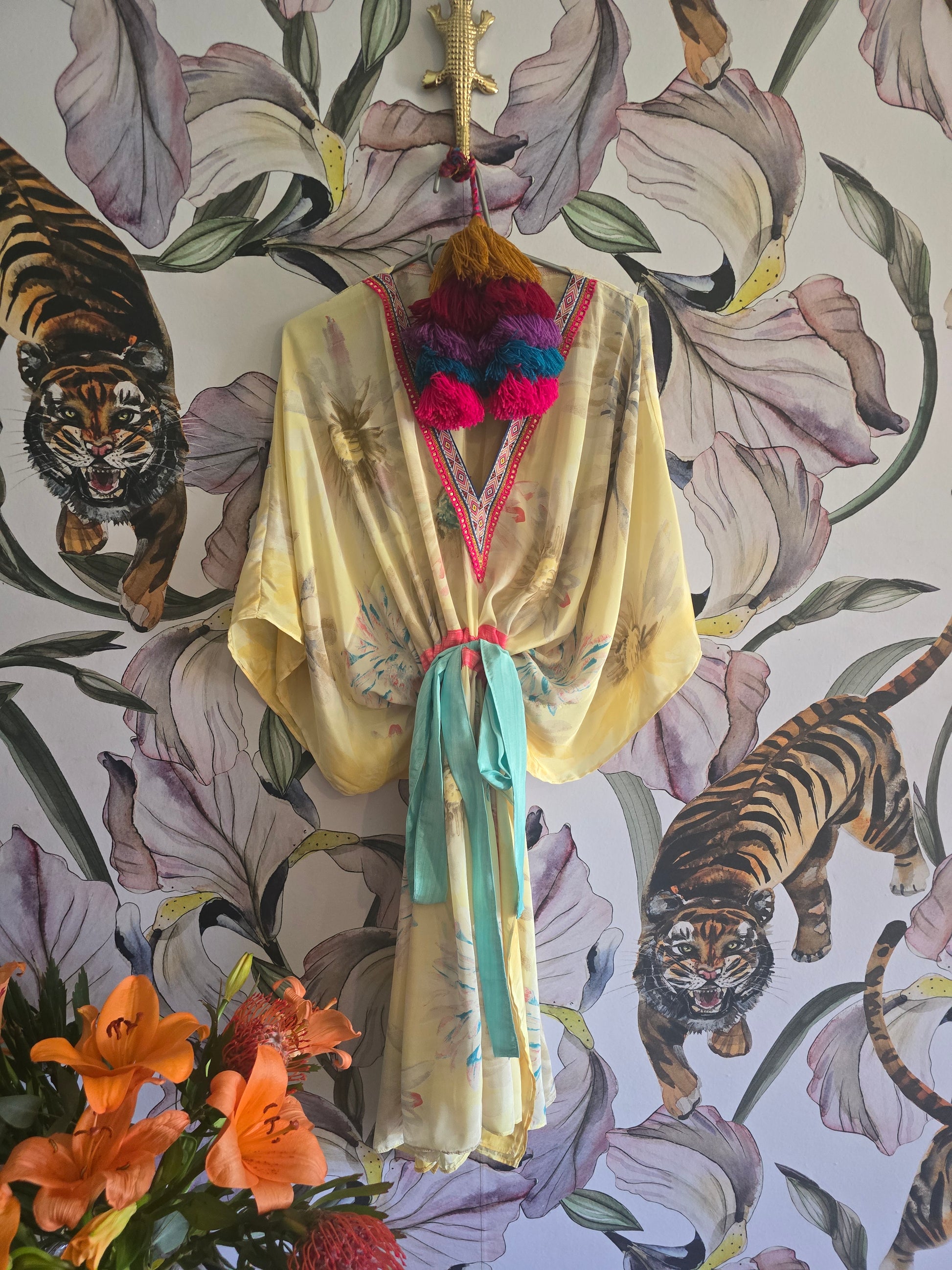 The SHORT KAFTAN