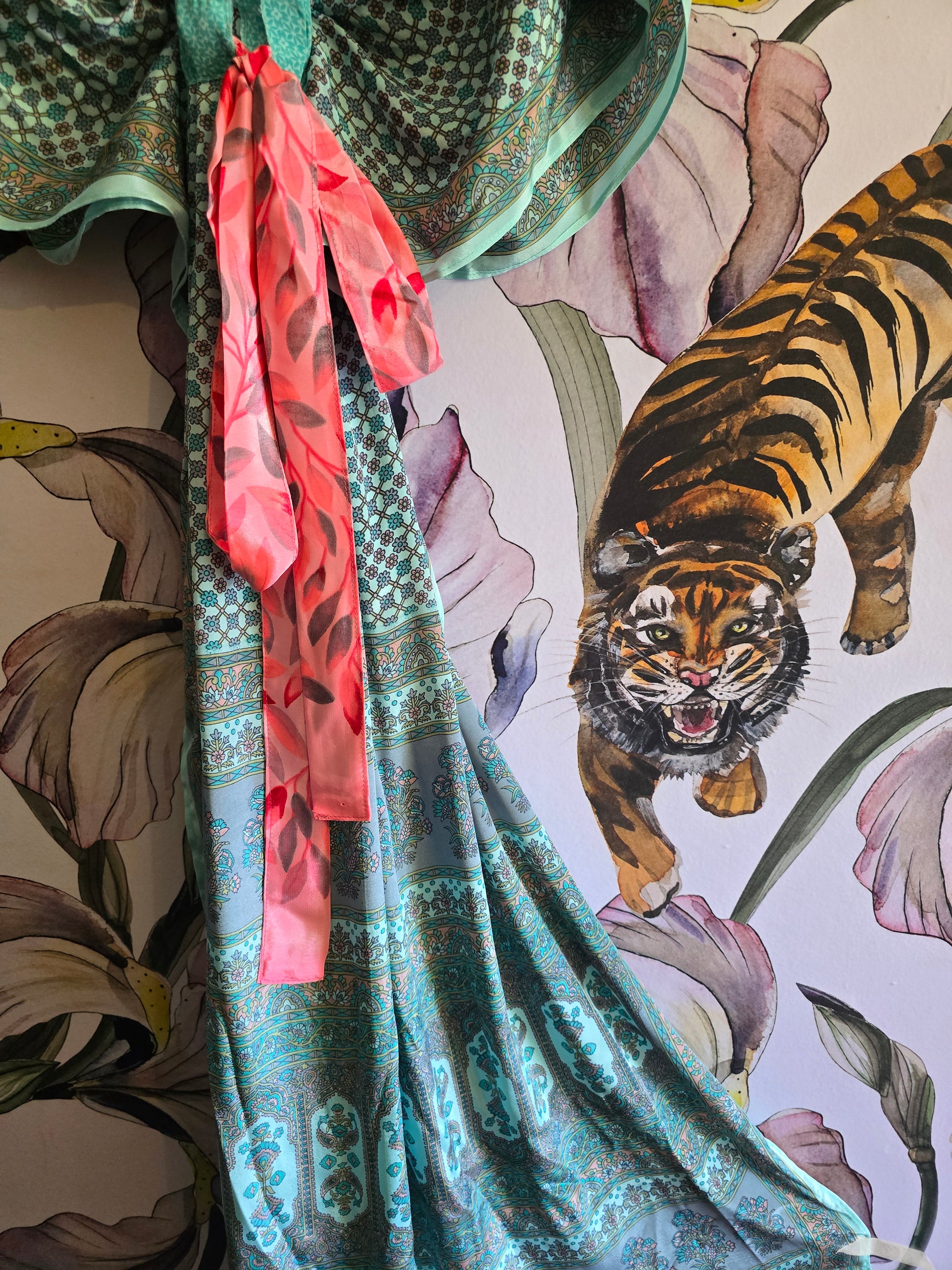 The LONG KAFTAN