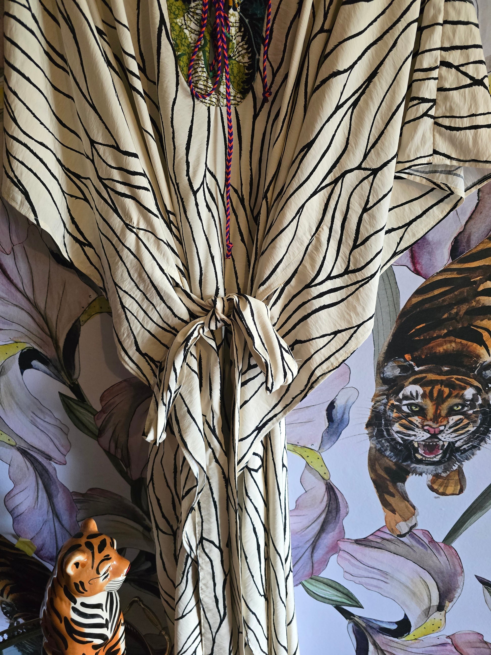 Let's GO ON SAFARI KAFTAN WITH SEPERATE TIE