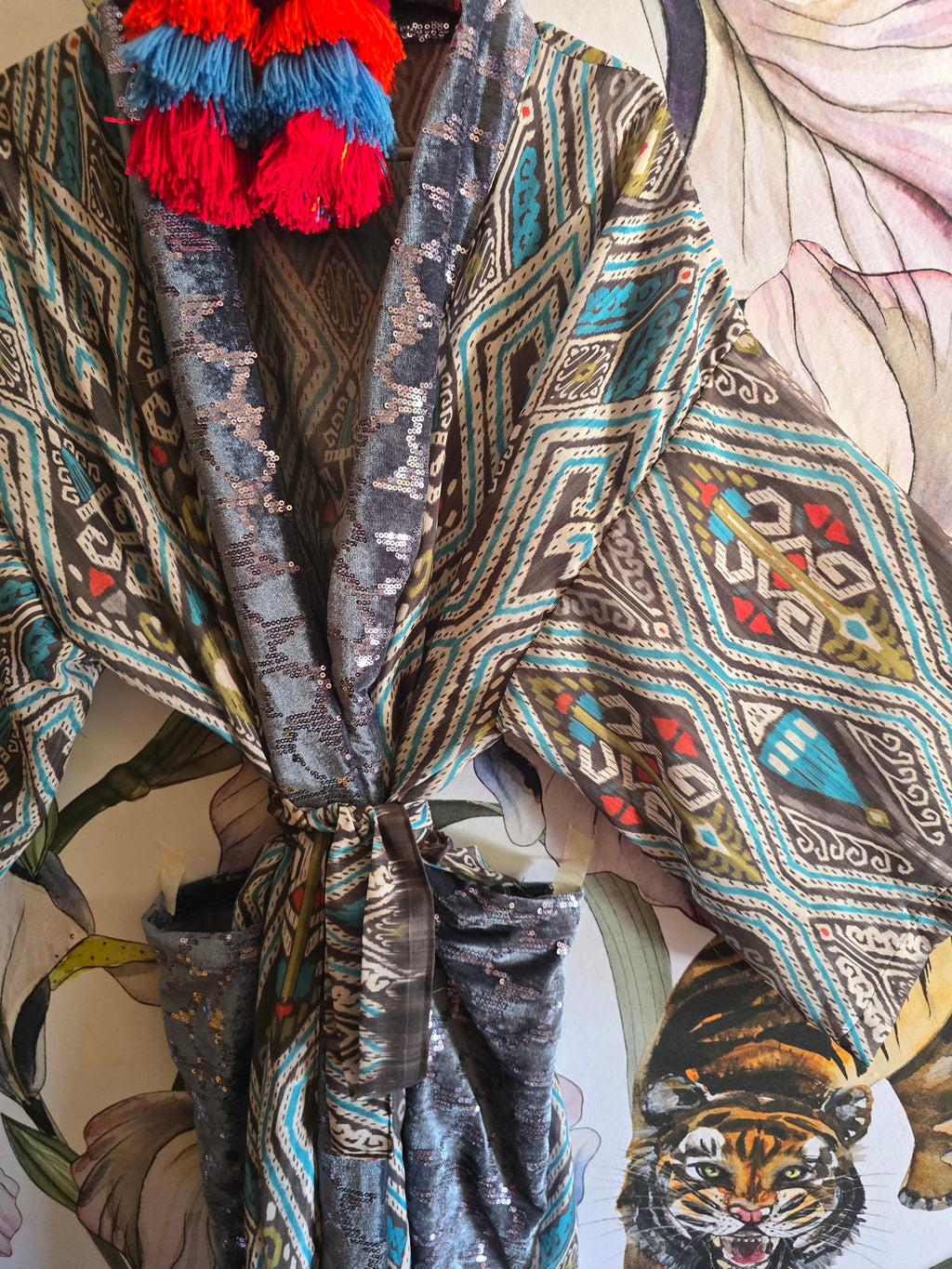 The AZTEC & SEQUINS VELVET KIMONO