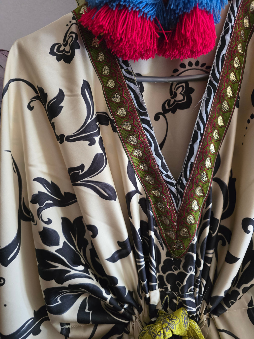 The LONG CAPRI KAFTAN