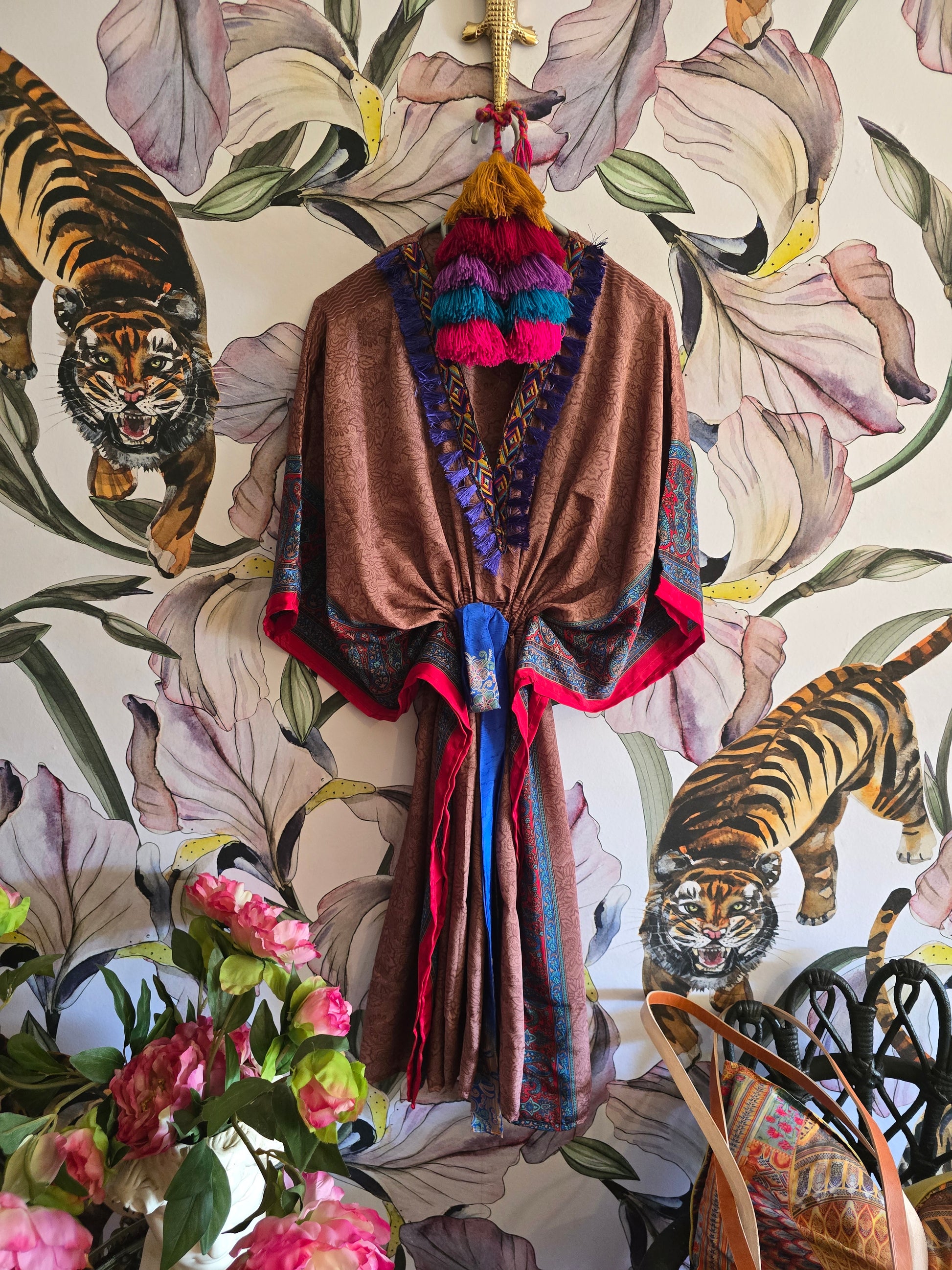 The SHORT KAFTAN