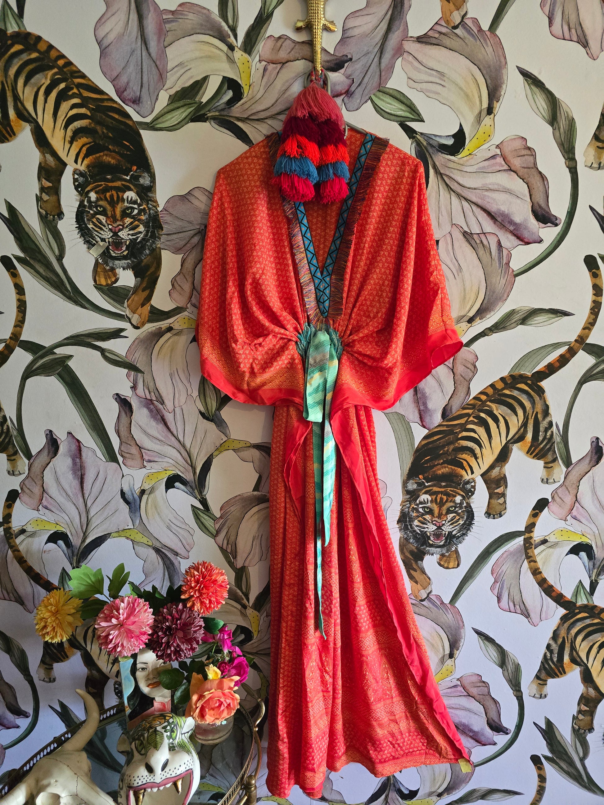The LONG KAFTAN