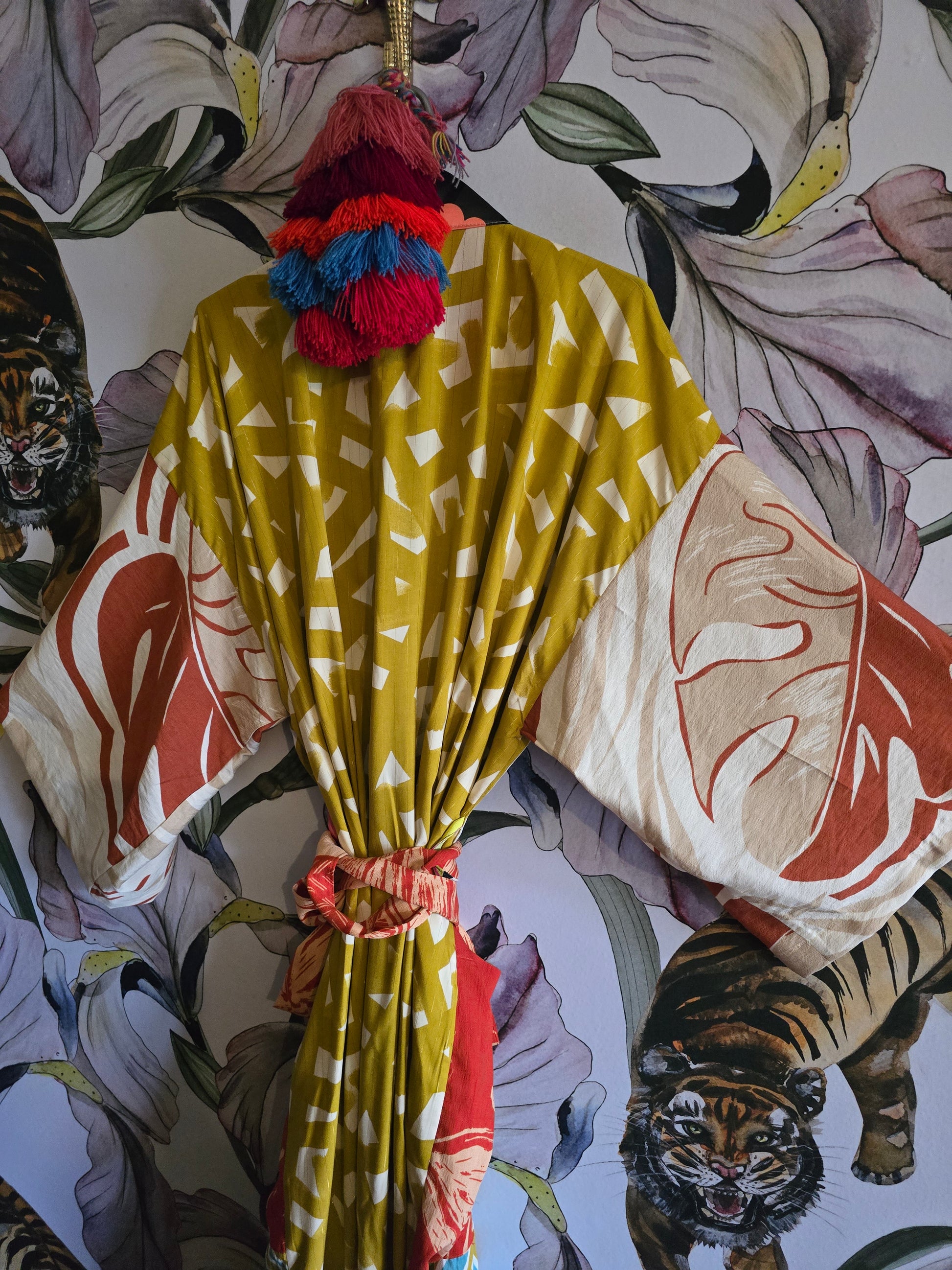 The DELICIOUS MONSTER KIMONO CHARTREUSE