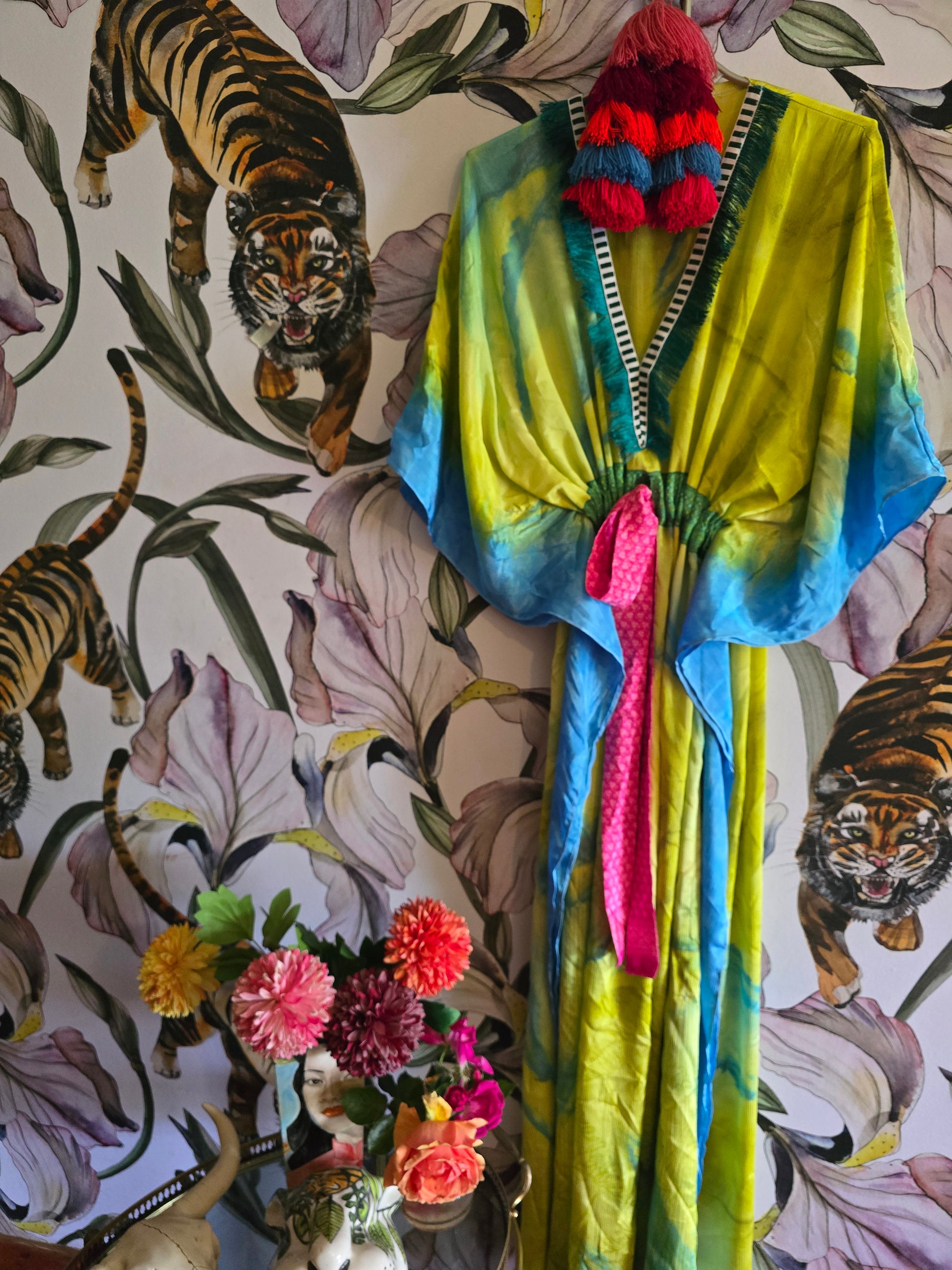 The LONG KAFTAN