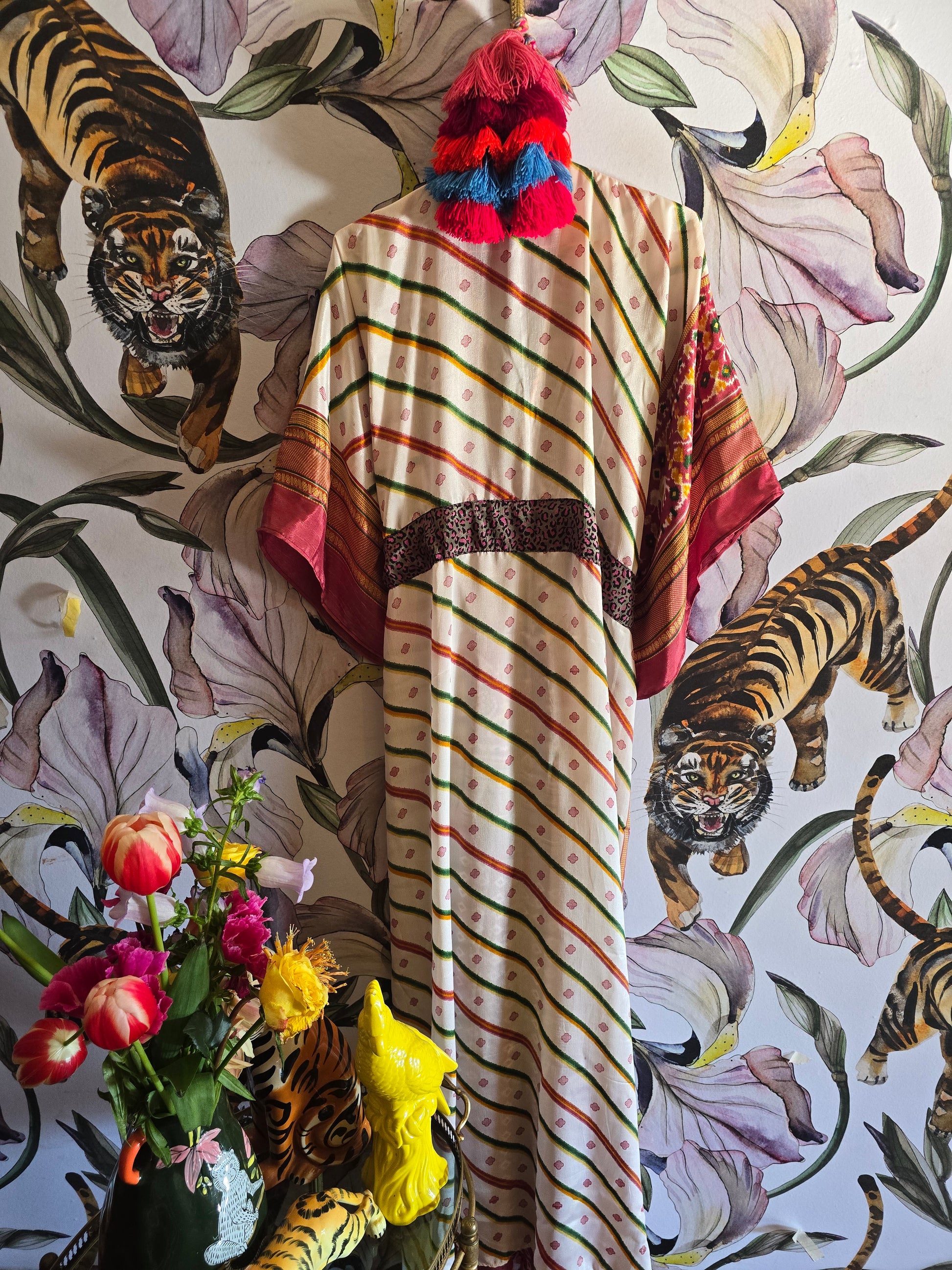 The LONG KAFTAN