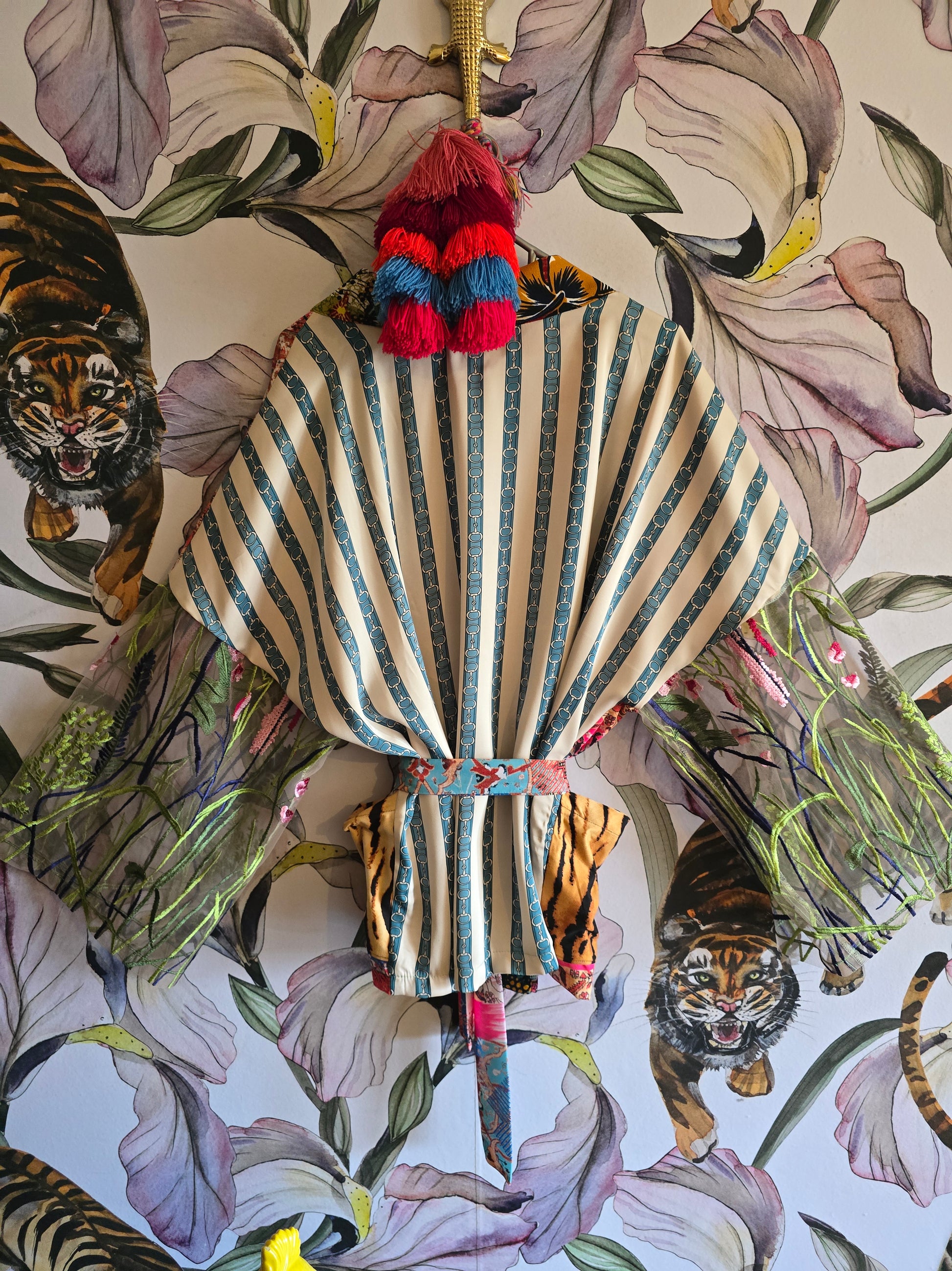 The PICNIC IN THE PARK KIMONO