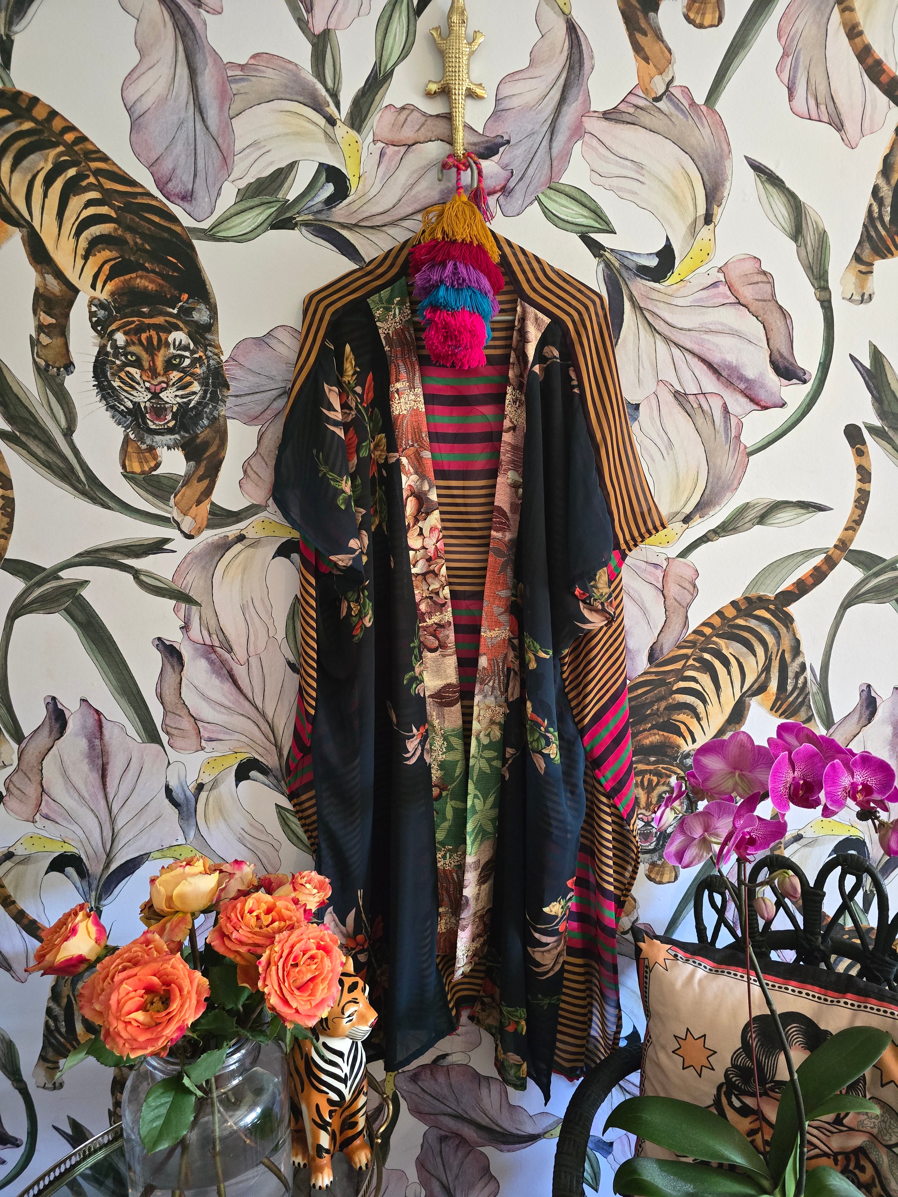 The WHITE LOTUS KIMONO #3