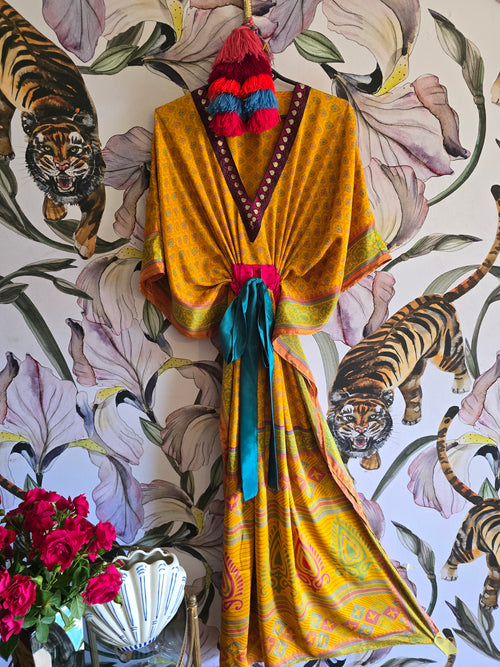 The LONG KAFTAN