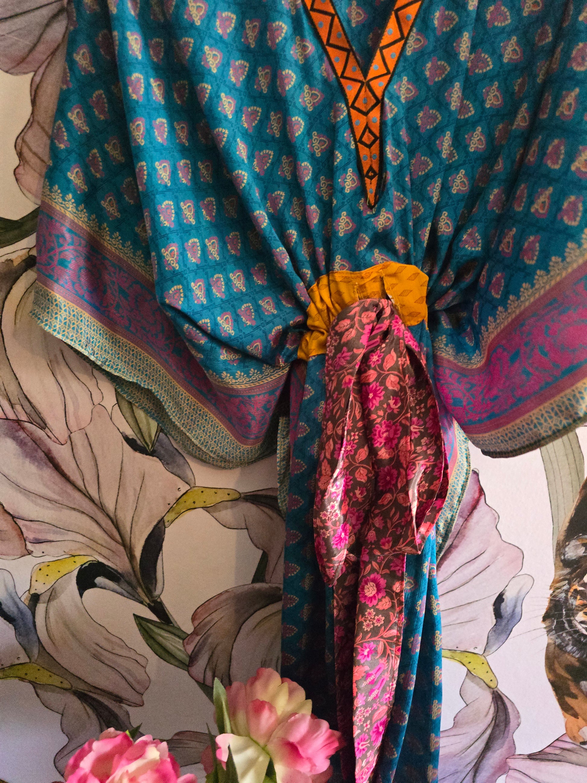 The SHORT KAFTAN