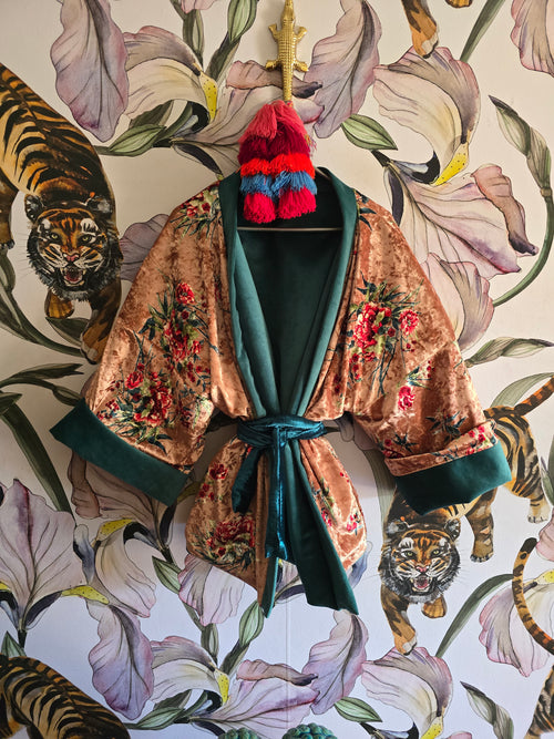 The ORIENTAL PINK WITH BLOSSOMS REVERSIBLE VELVET CROPPED KIMONO JACKET