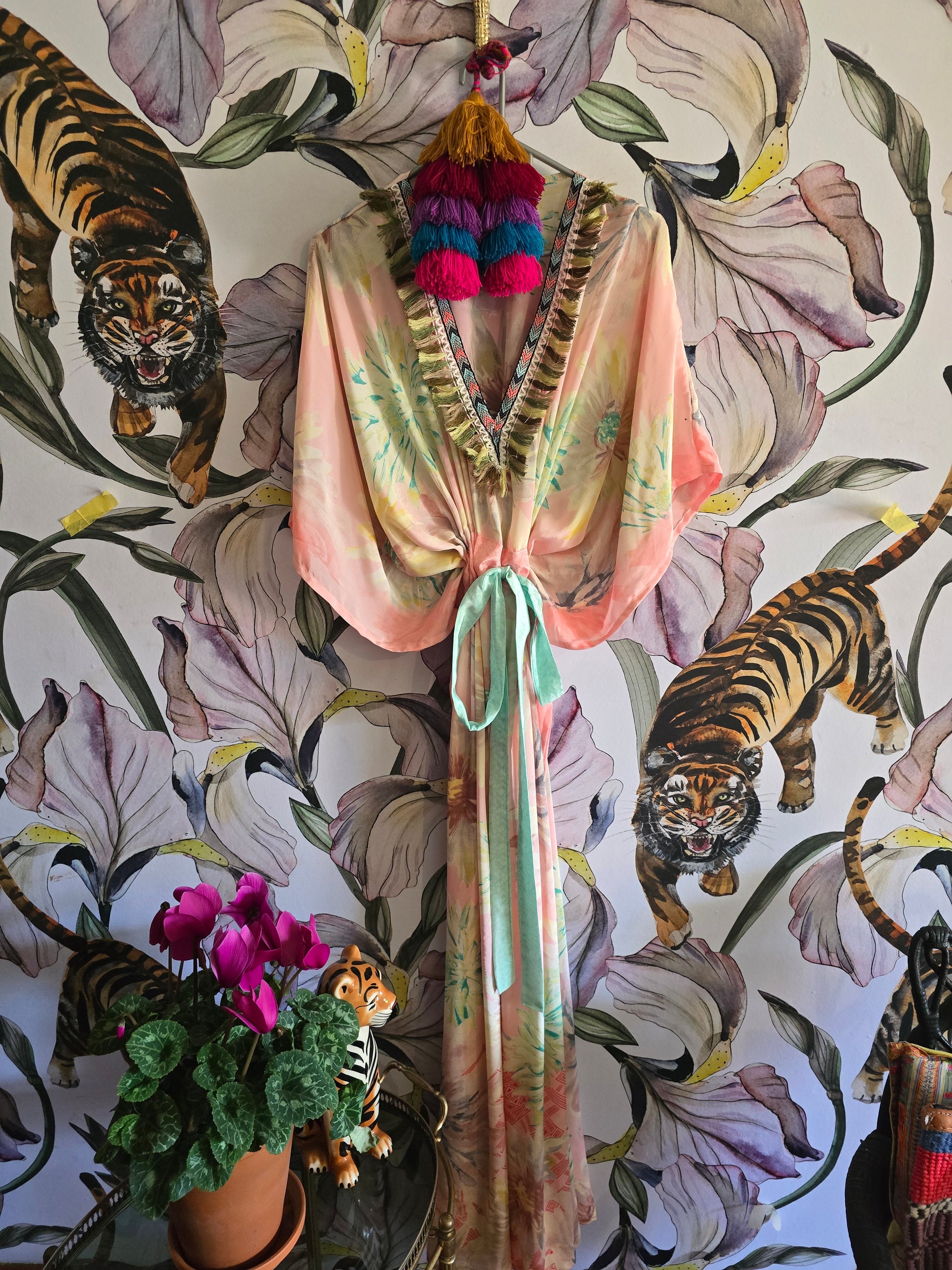 The LONG KAFTAN