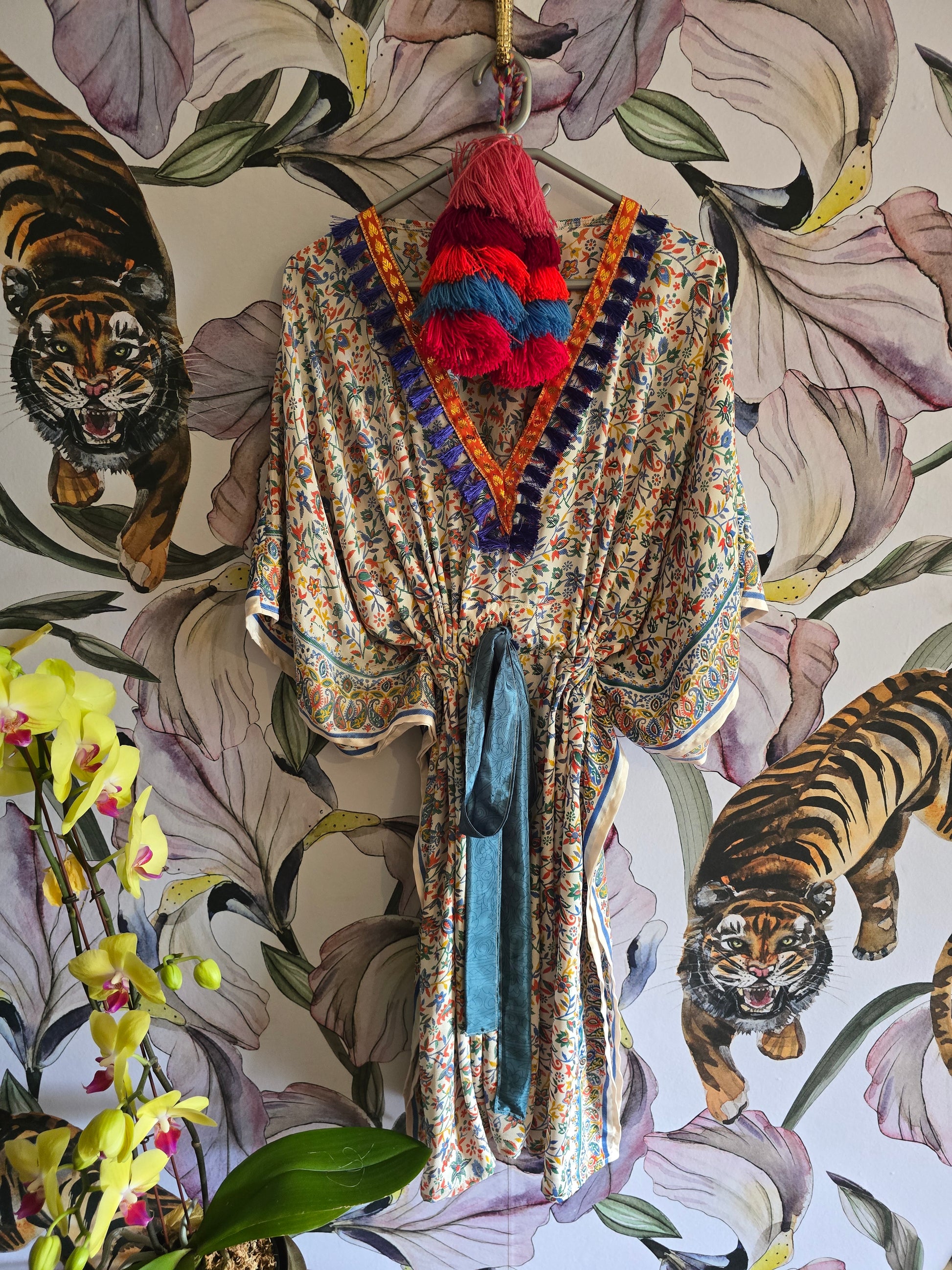 The SHORT KAFTAN