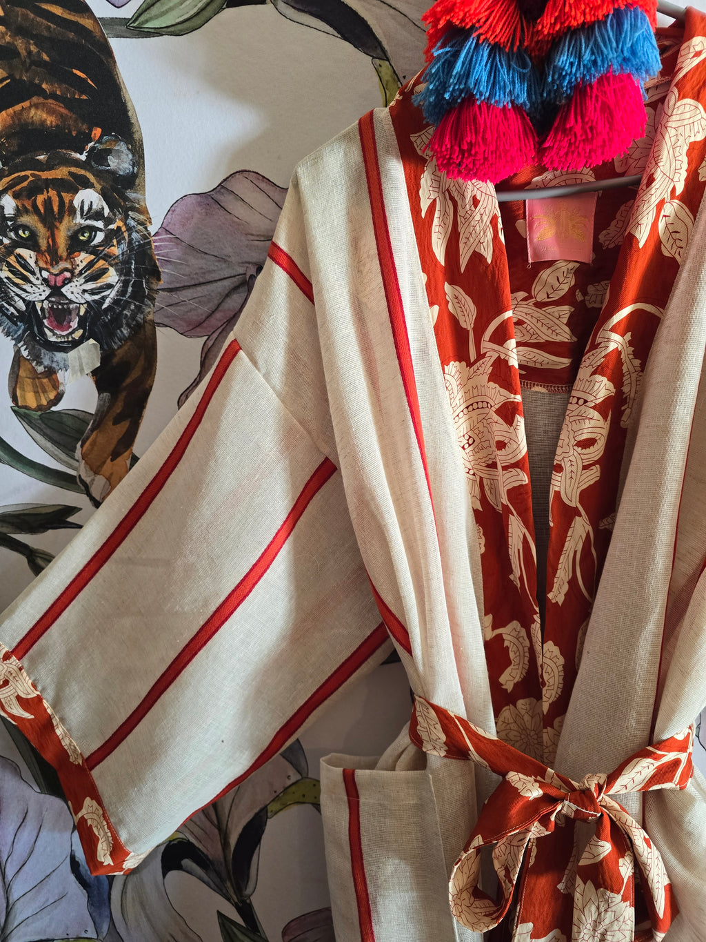 The SOUTH OF FRANCE LINEN KIMONO